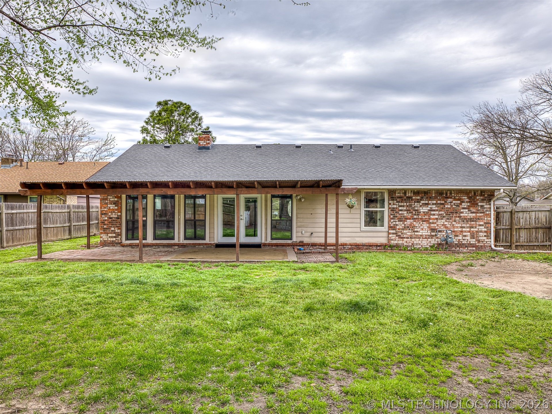 8960 E 16th Place Tulsa OK 74112