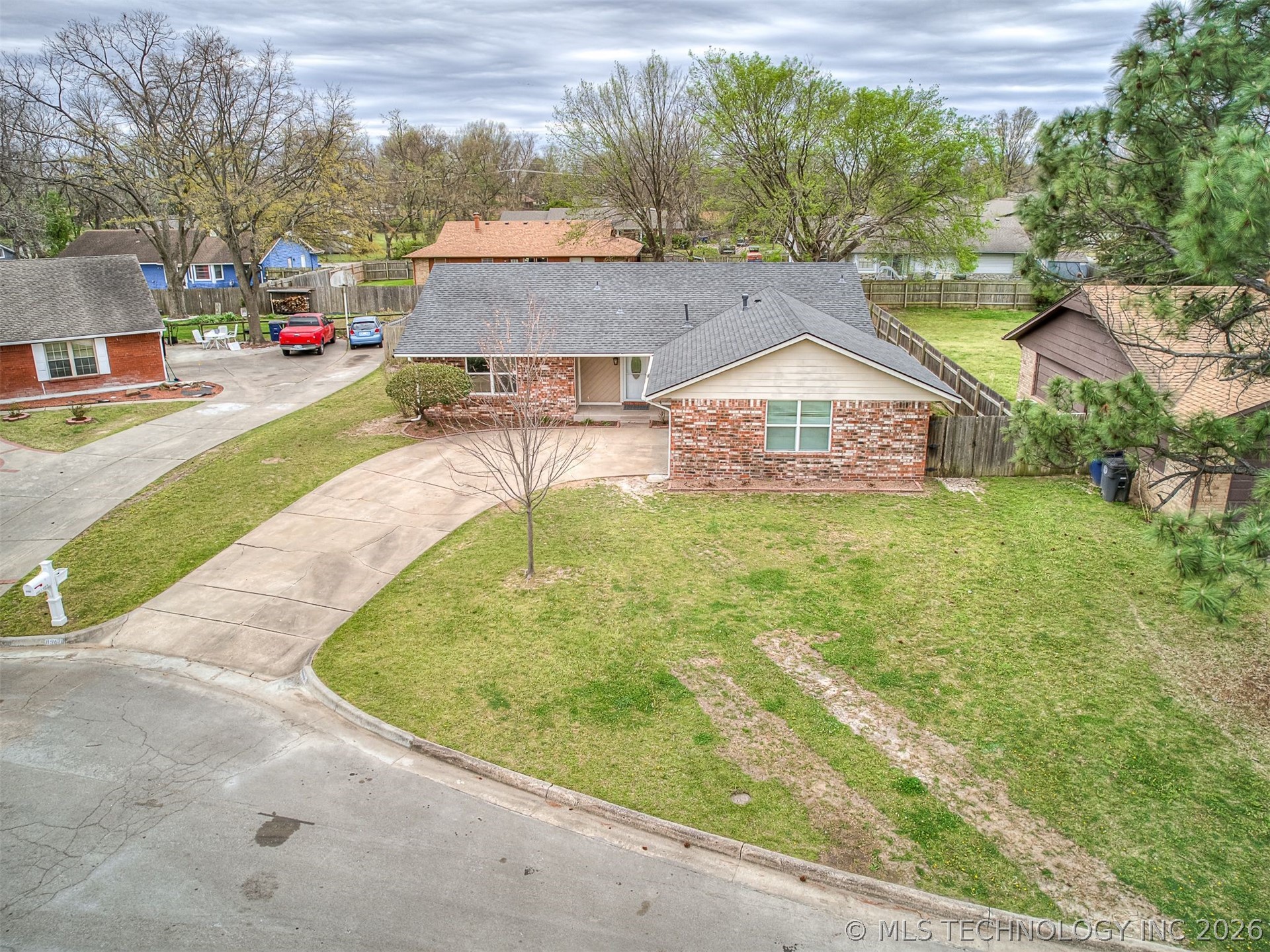 8960 E 16th Place Tulsa OK 74112