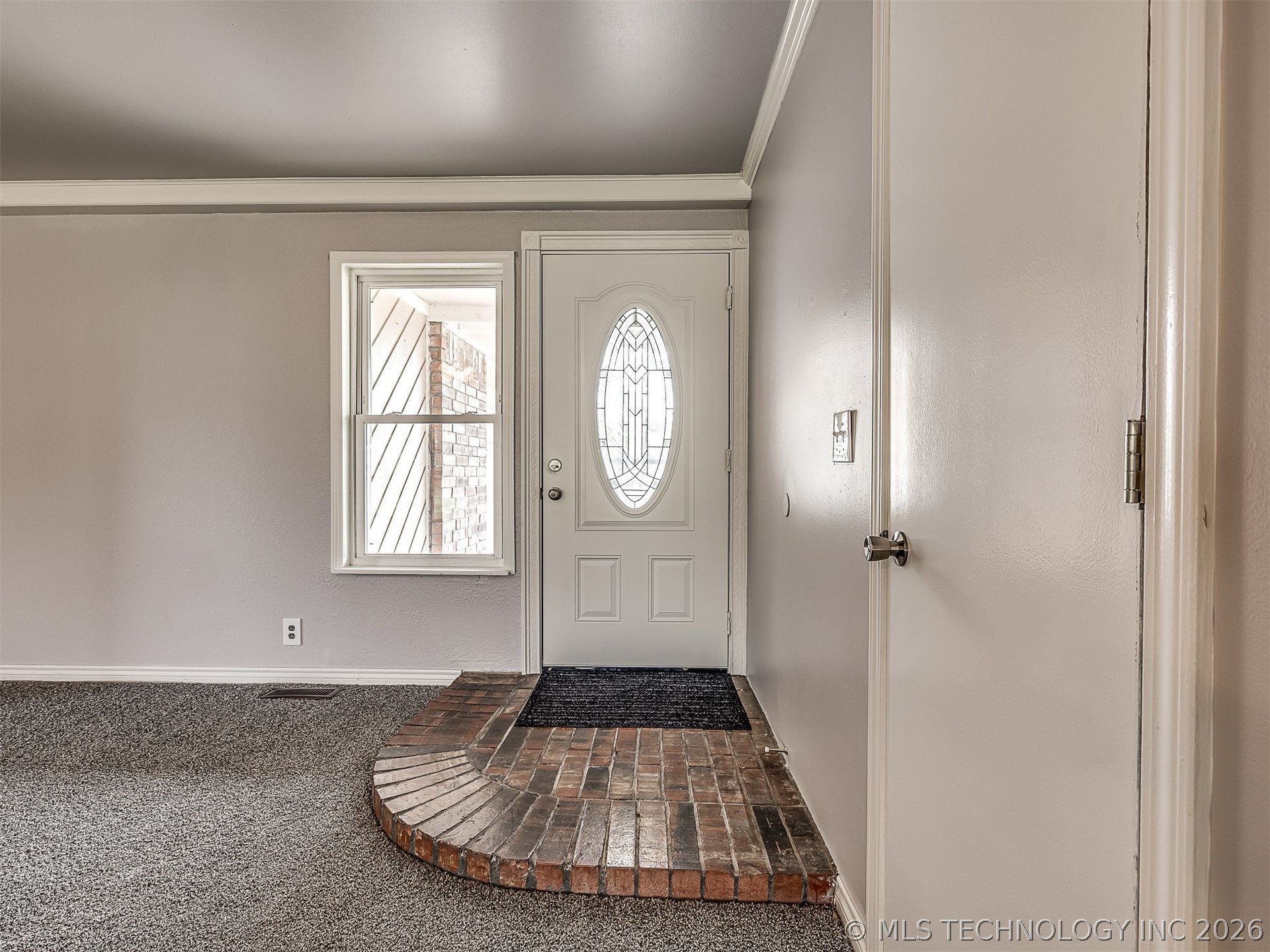 8960 E 16th Place Tulsa OK 74112