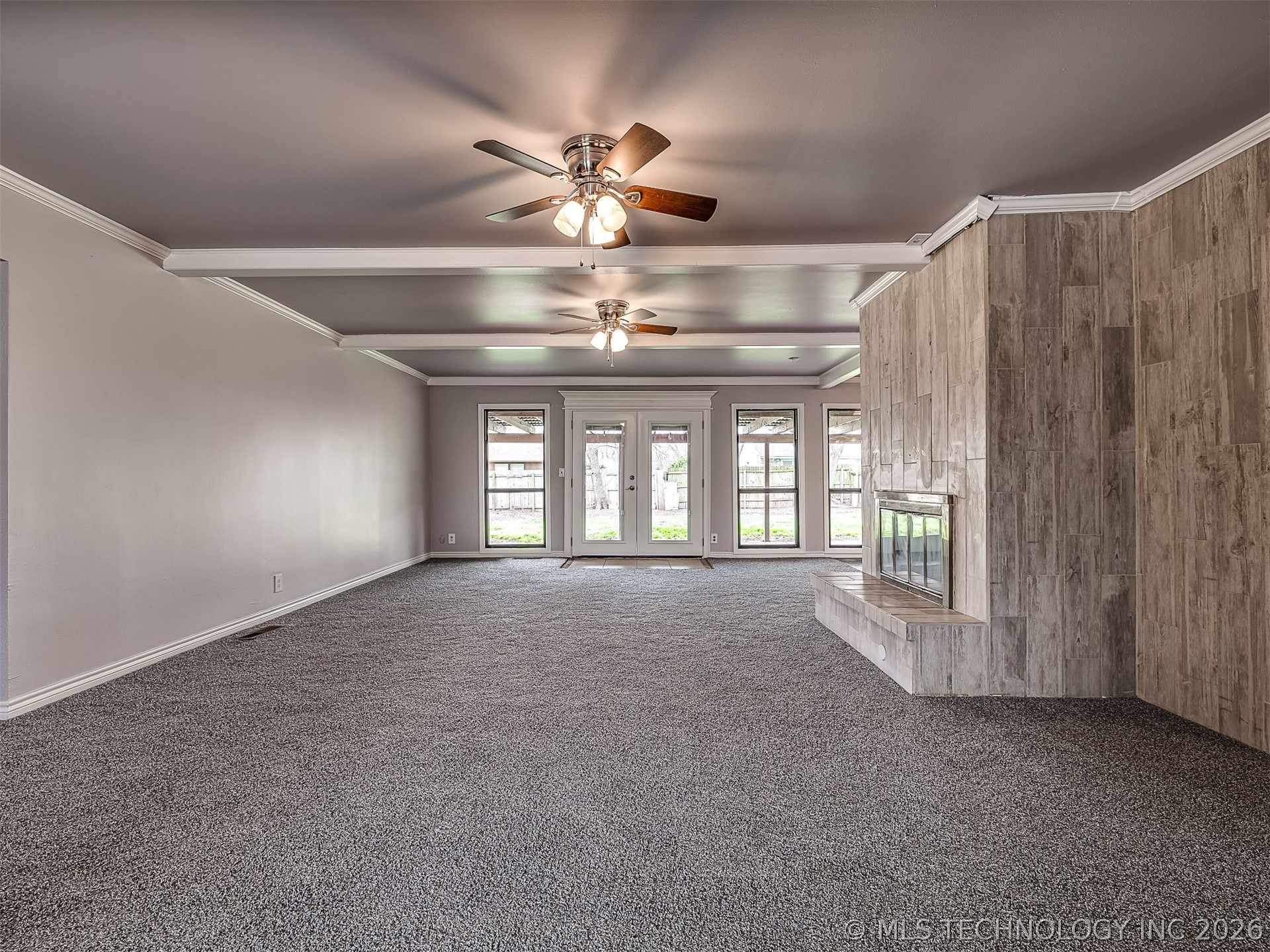 8960 E 16th Place Tulsa OK 74112