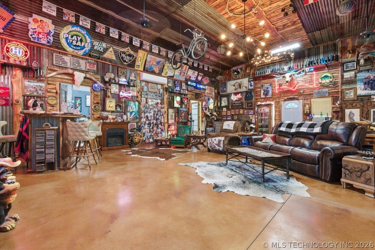 17500 County Road 3470 Roff OK 74865