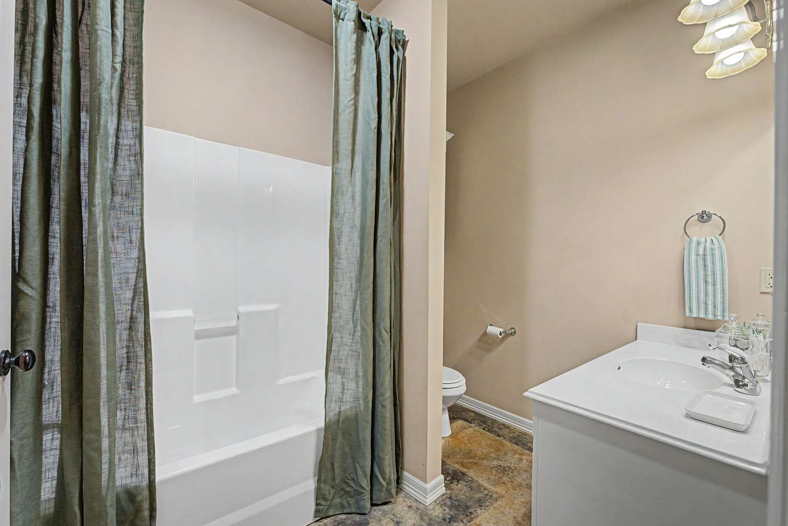 701 W 39th Street Sand Springs OK 74063