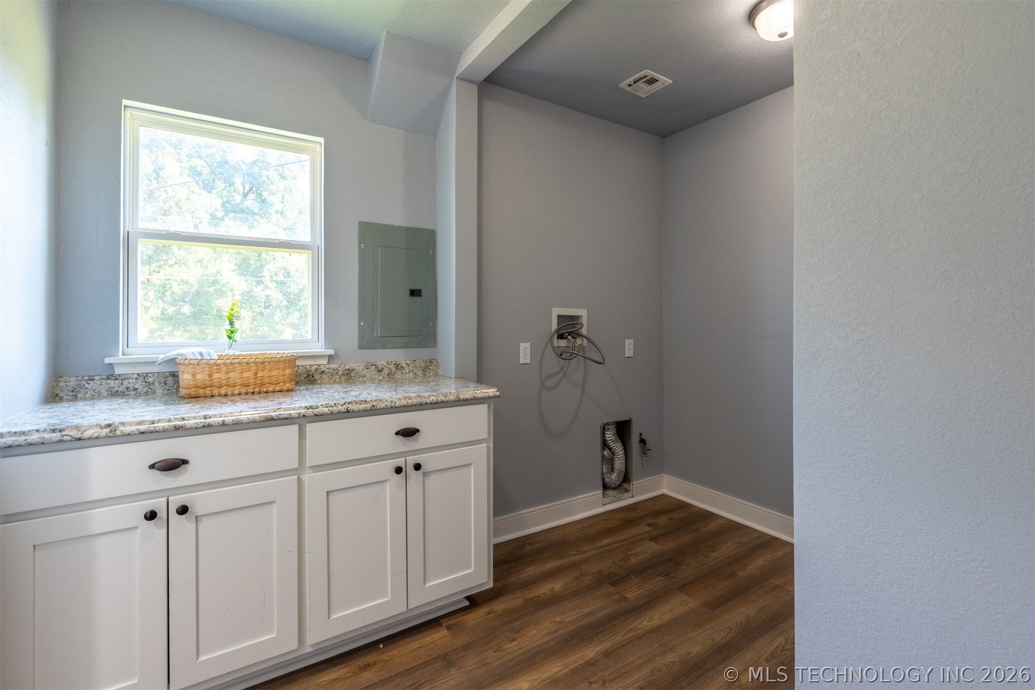 212 E 13th Street Sand Springs OK 74063