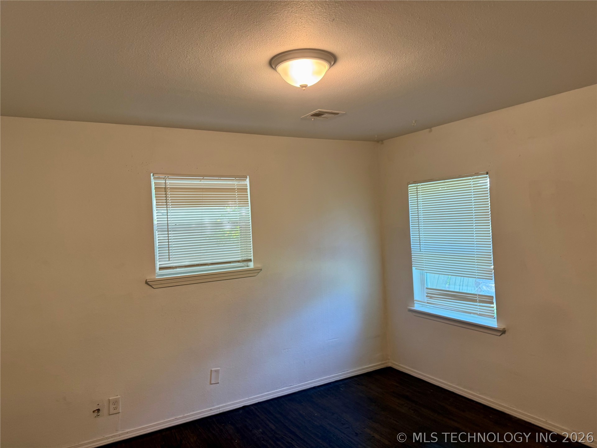 2714 E Newton Place Tulsa OK 74110
