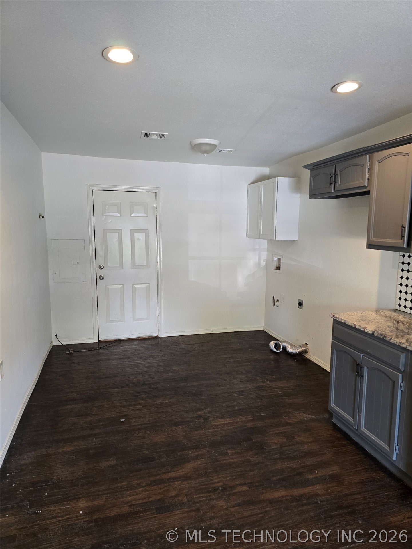 2714 E Newton Place Tulsa OK 74110