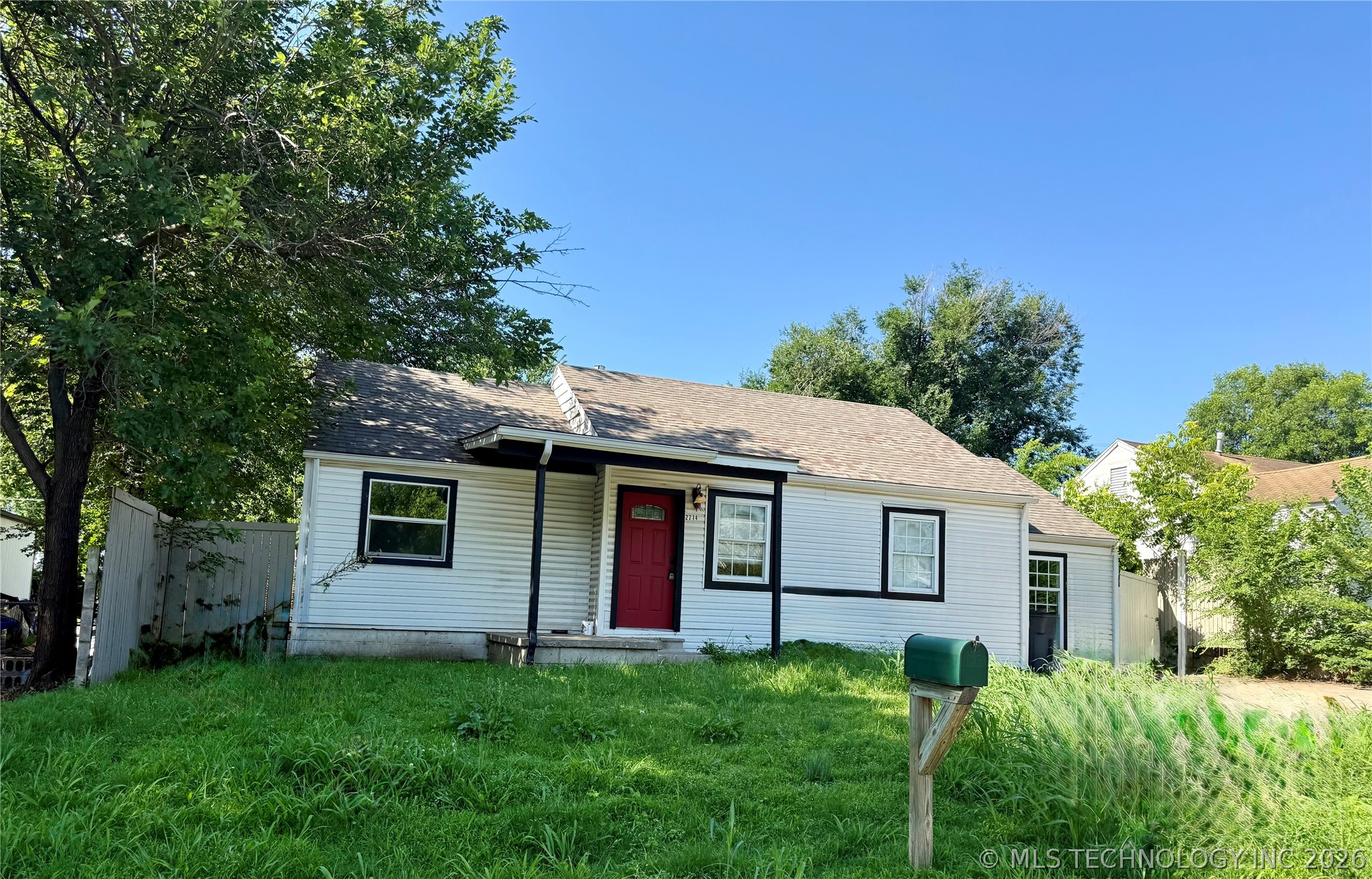 2714 E Newton Place Tulsa OK 74110