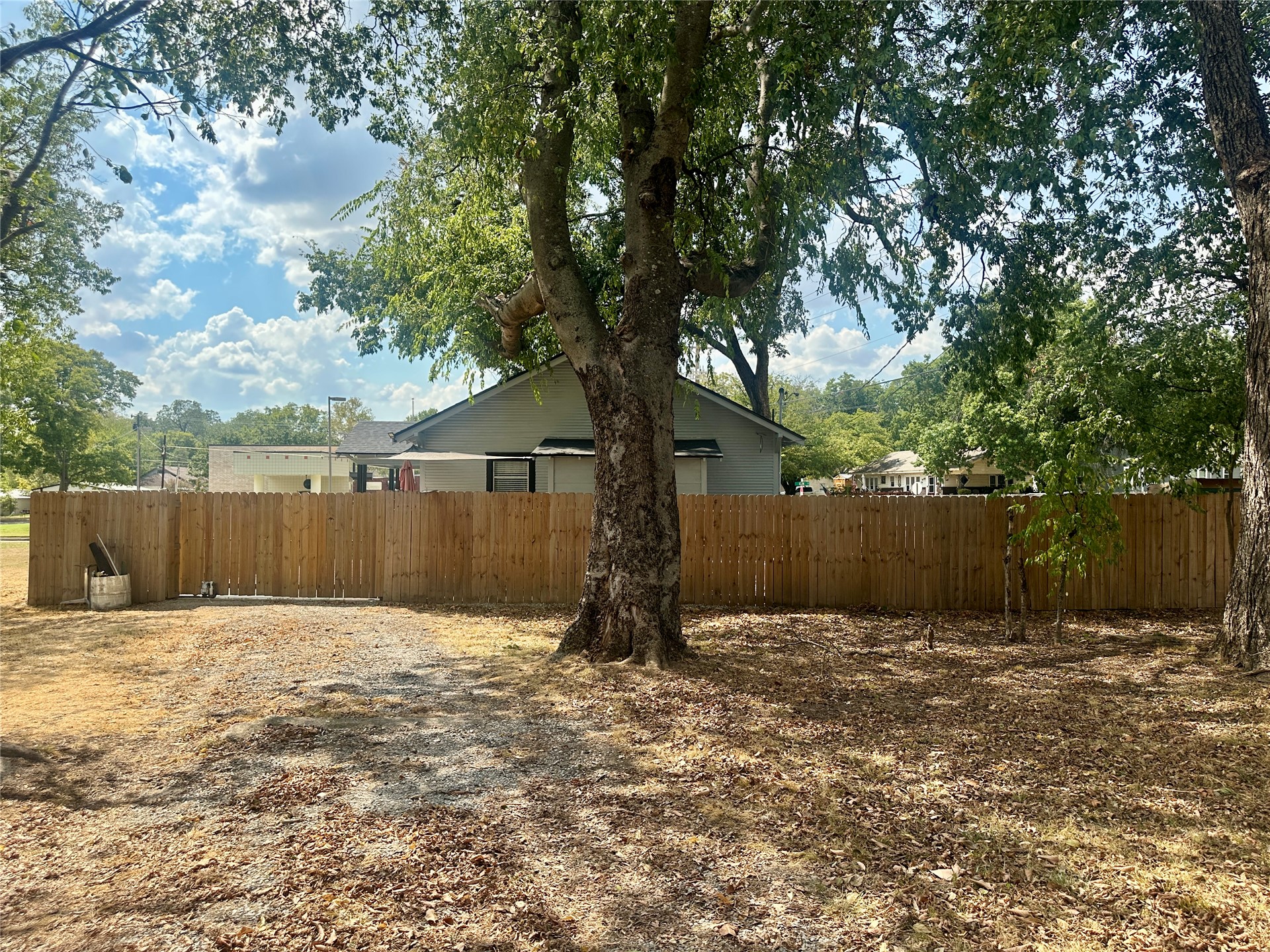 1410 W Elm Street Durant OK 74701