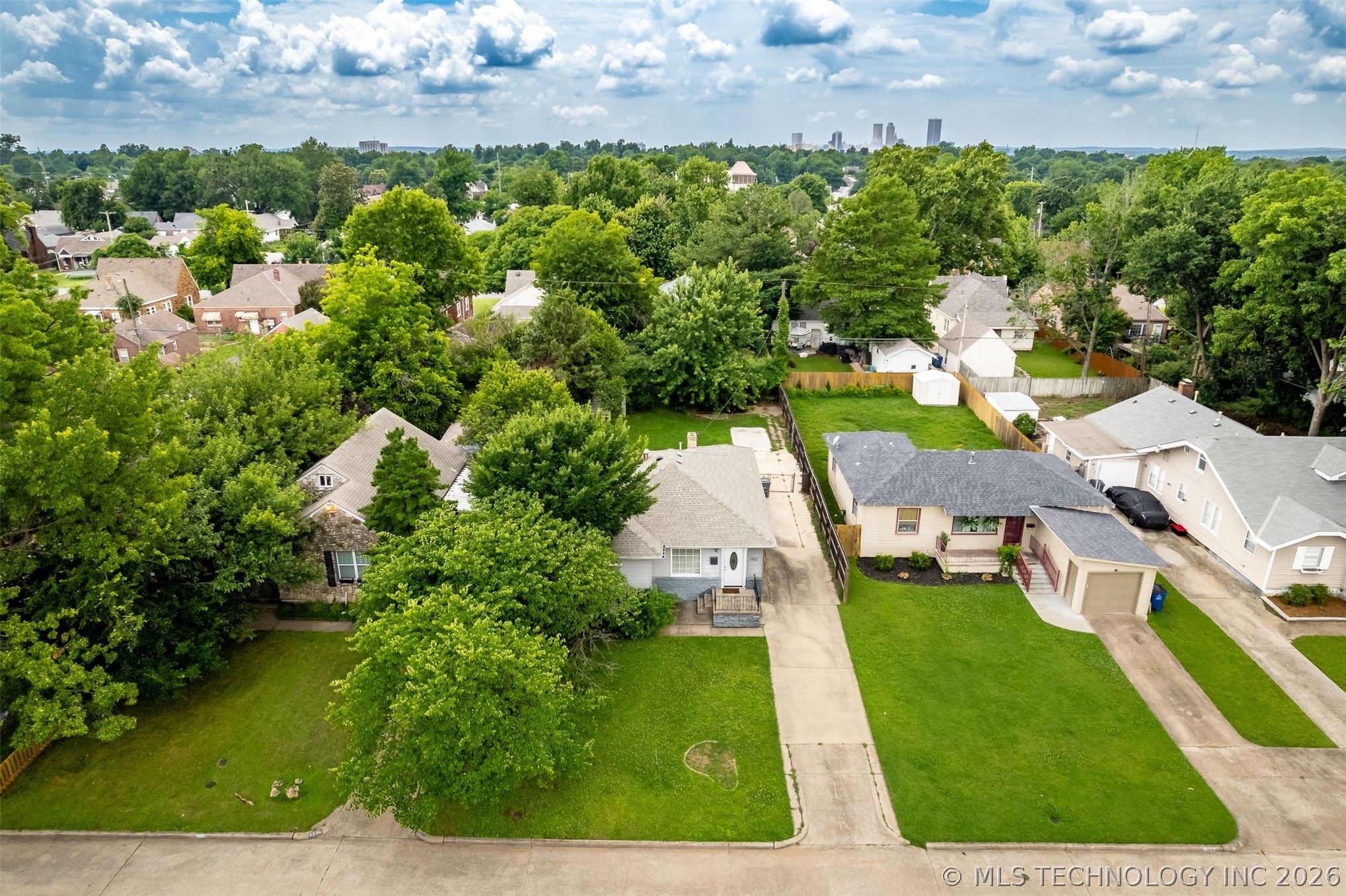 1332 S Knoxville Avenue Tulsa OK 74112