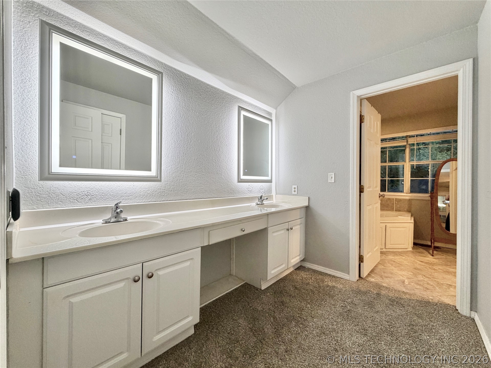 516 Antry Place Catoosa OK 74015