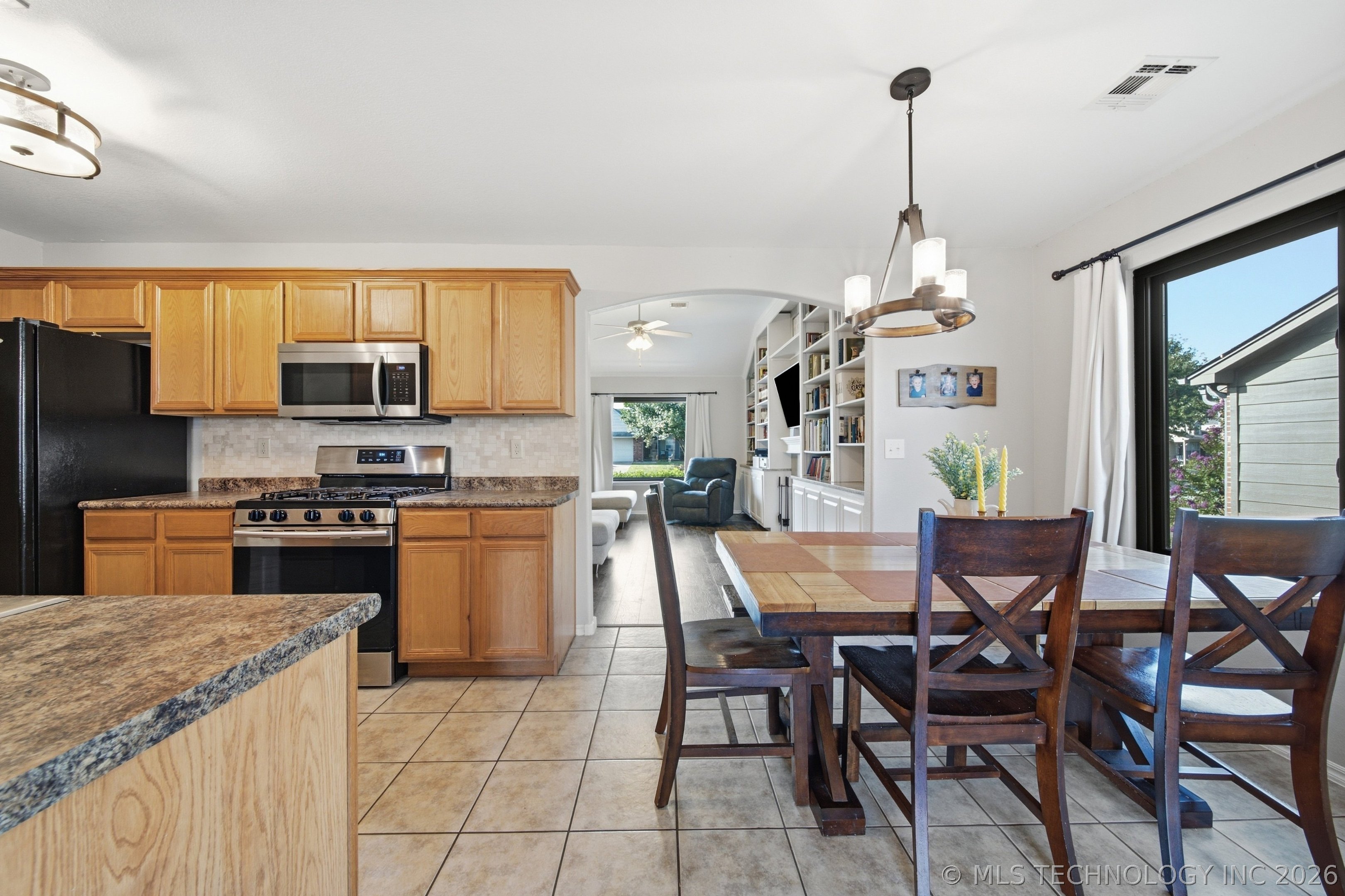 20301 E 44th Street S Broken Arrow OK 74014