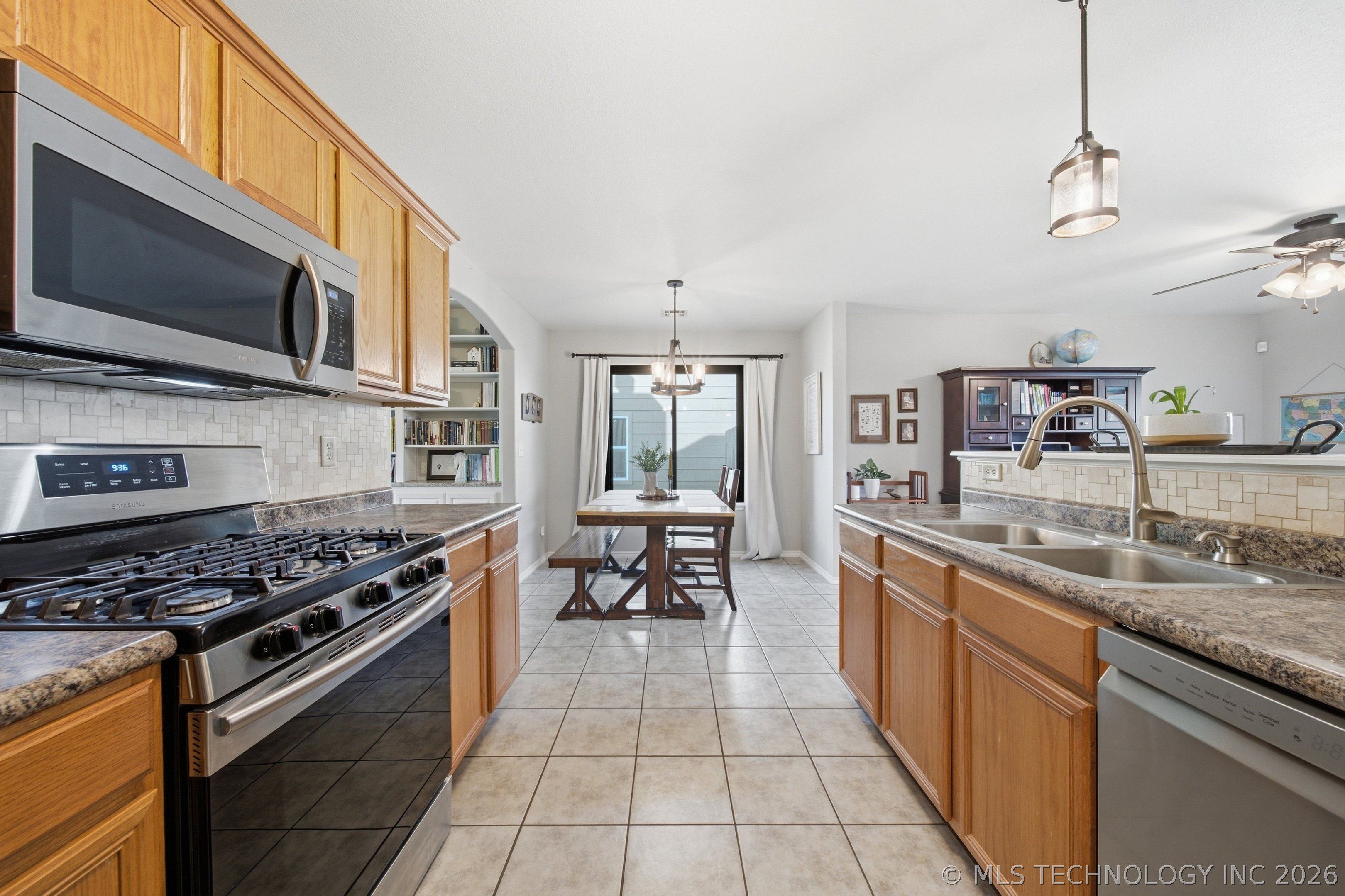 20301 E 44th Street S Broken Arrow OK 74014