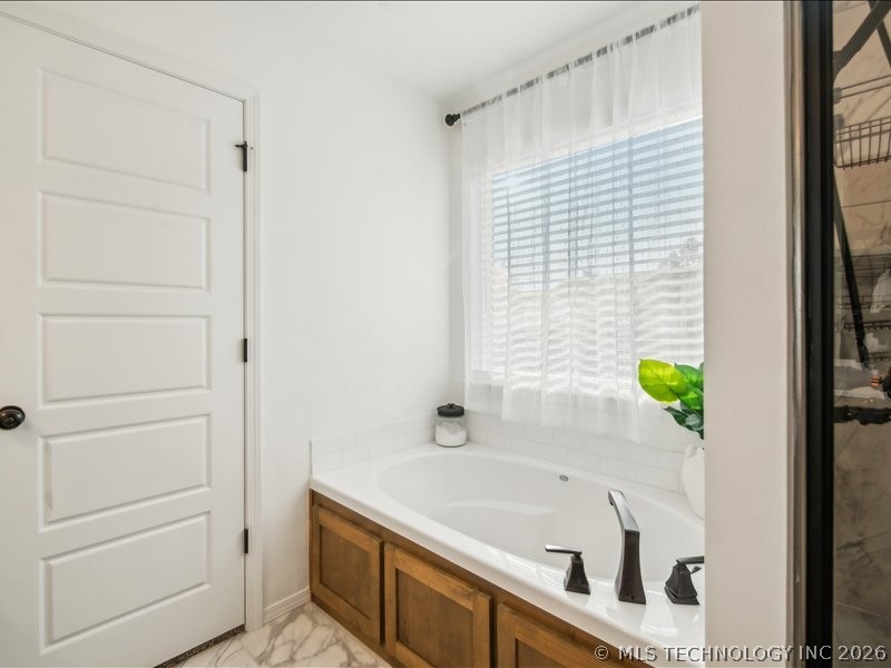 1403 E New Orleans Place Broken Arrow OK 74011