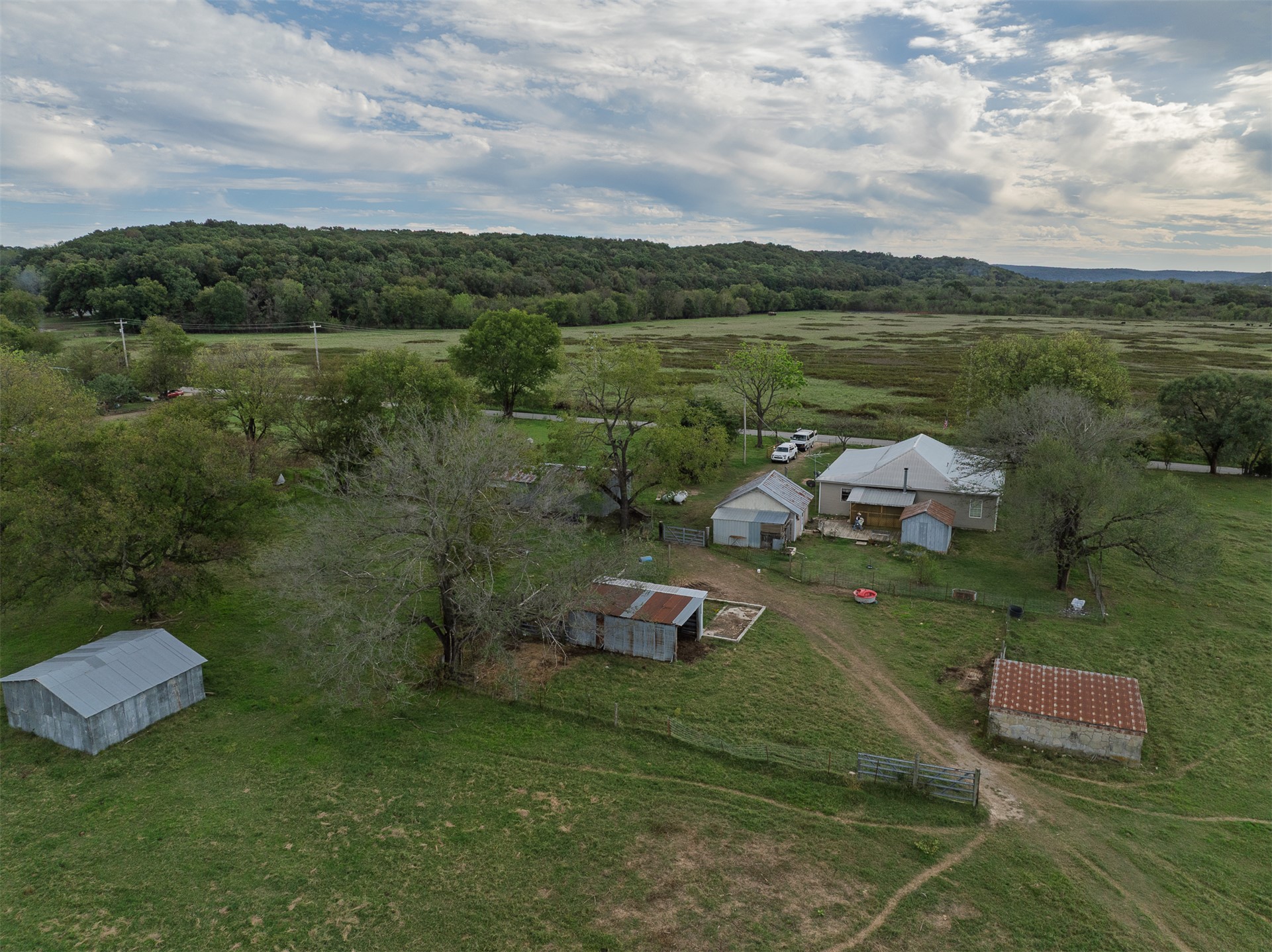 7347 E 420 Road Strang OK 74367