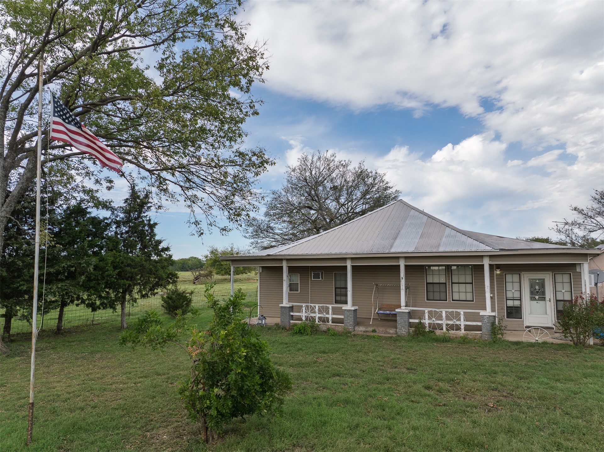 7347 E 420 Road Strang OK 74367