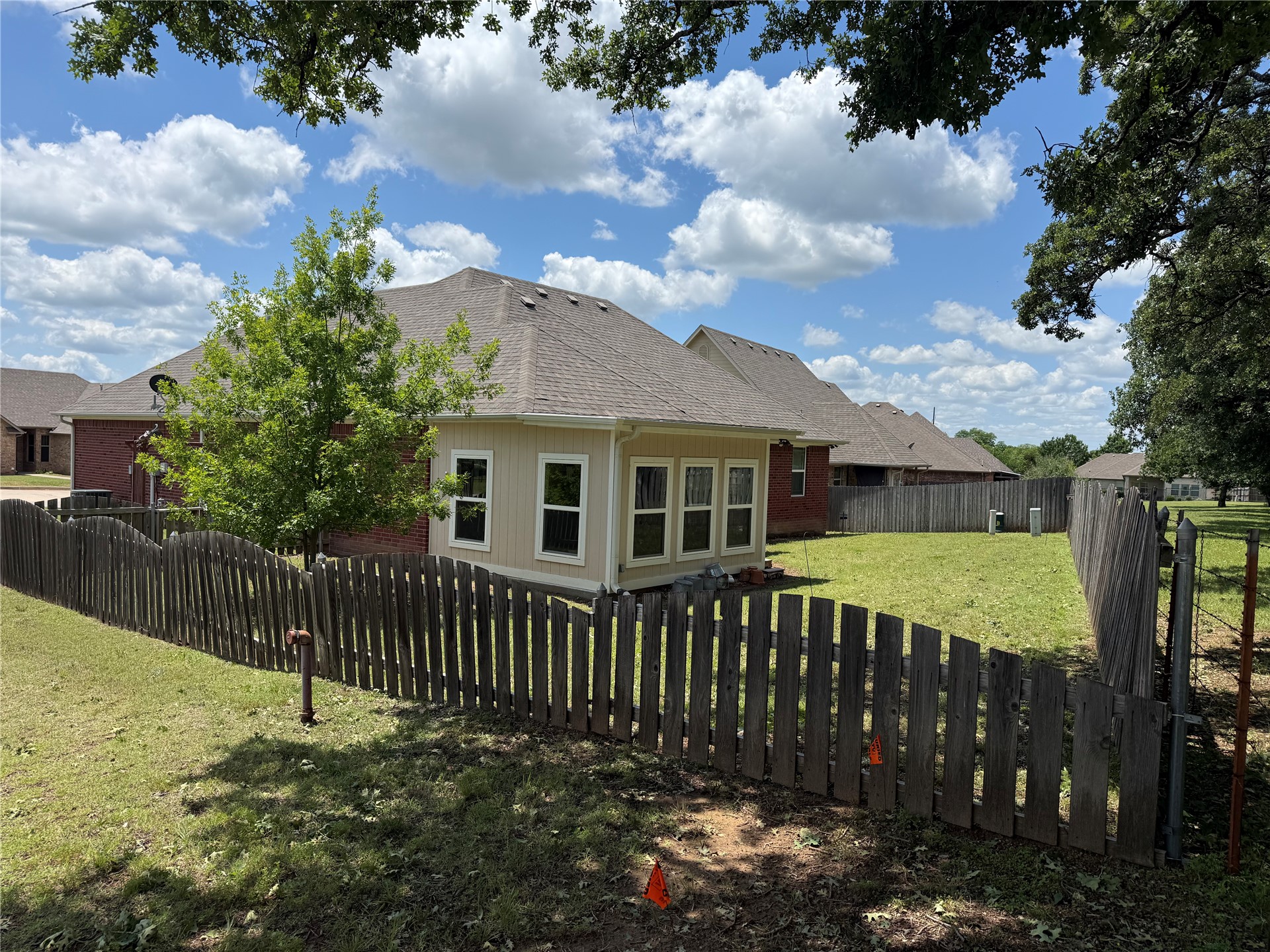 1001 Stone Creek Ardmore OK 73401