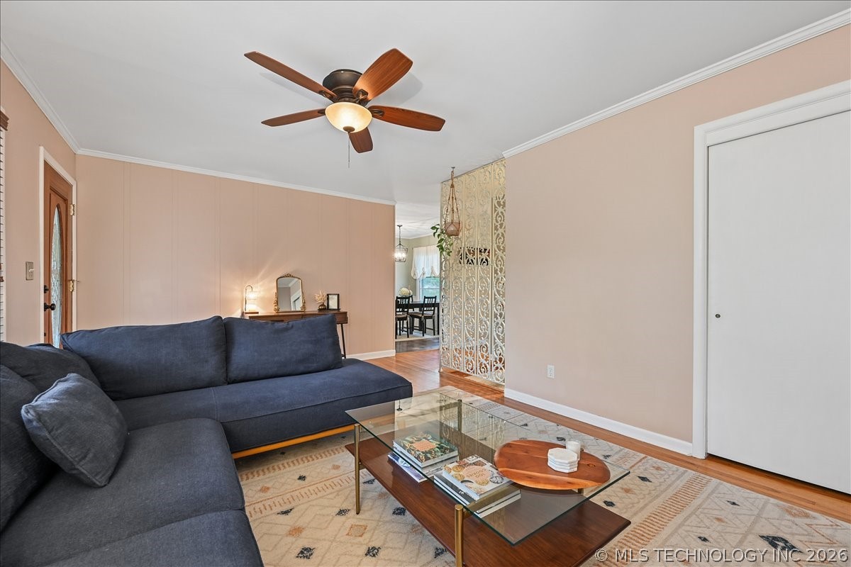 5941 E 25th Place Tulsa OK 74114
