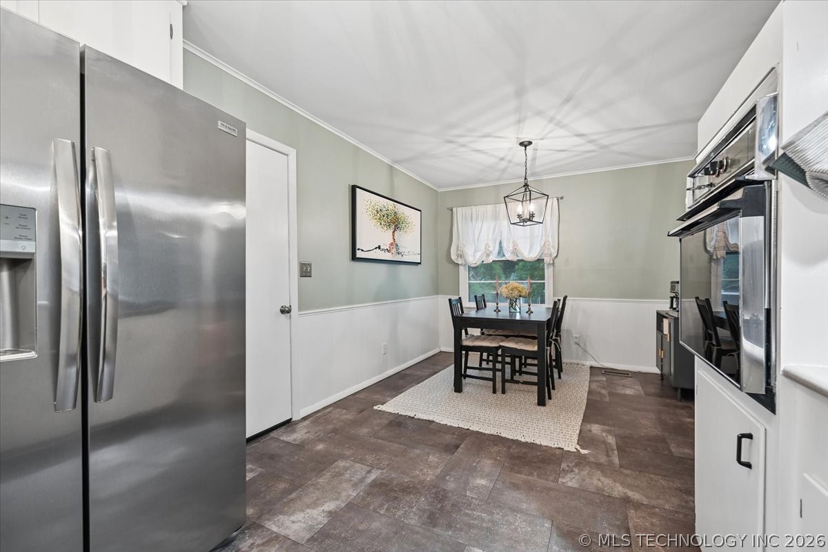 5941 E 25th Place Tulsa OK 74114