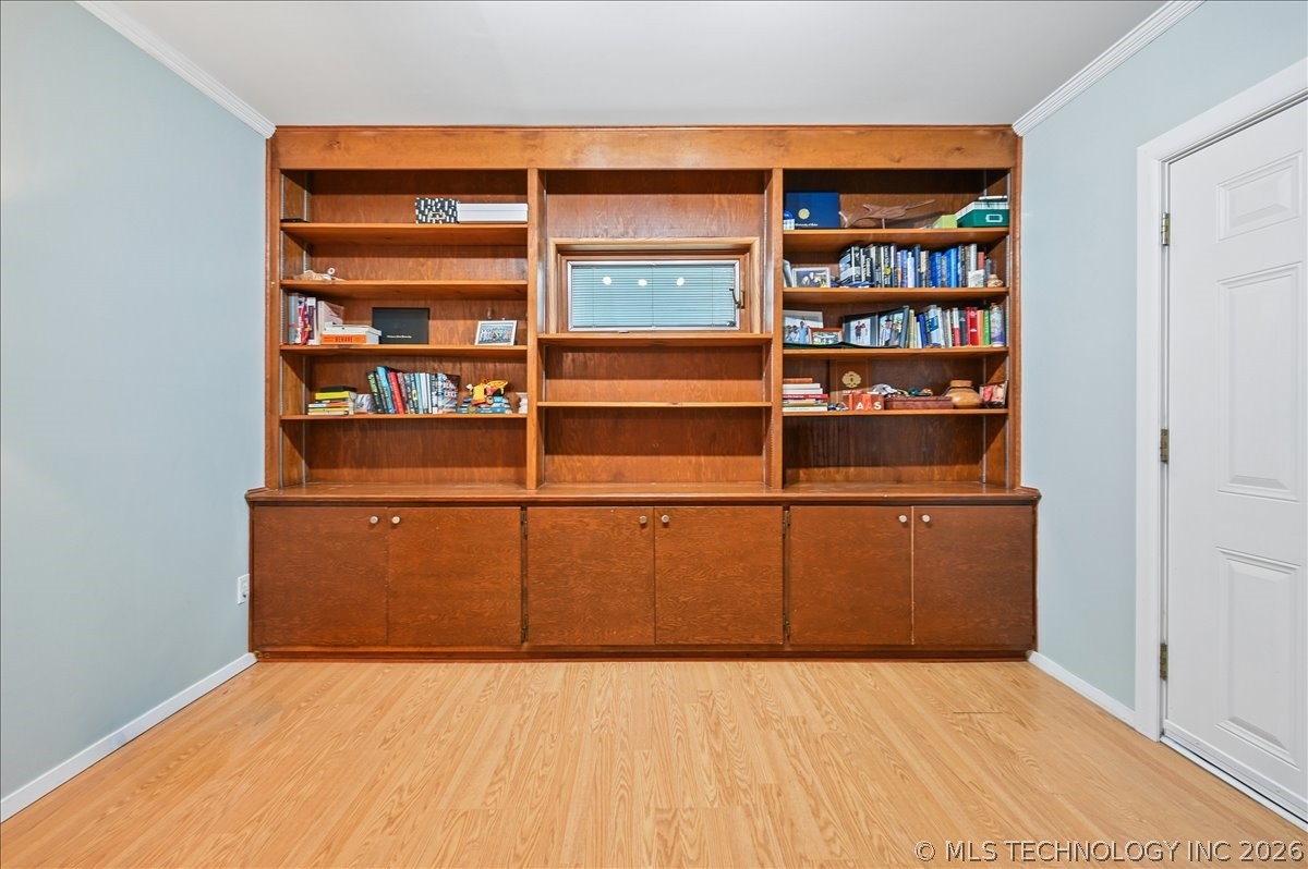 5941 E 25th Place Tulsa OK 74114