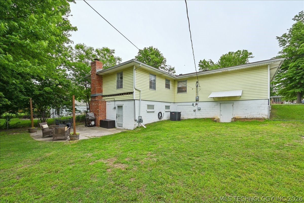 5941 E 25th Place Tulsa OK 74114