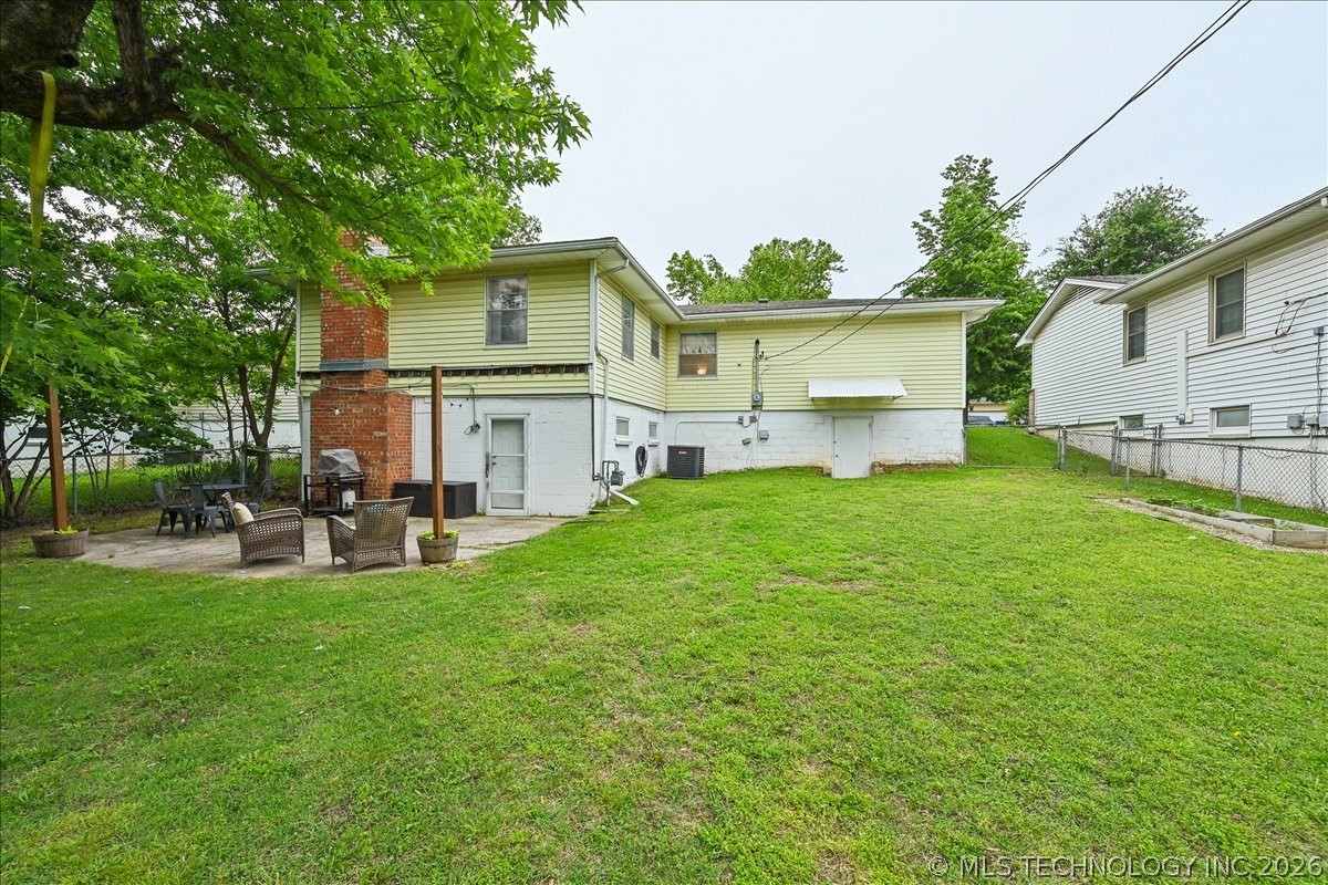 5941 E 25th Place Tulsa OK 74114
