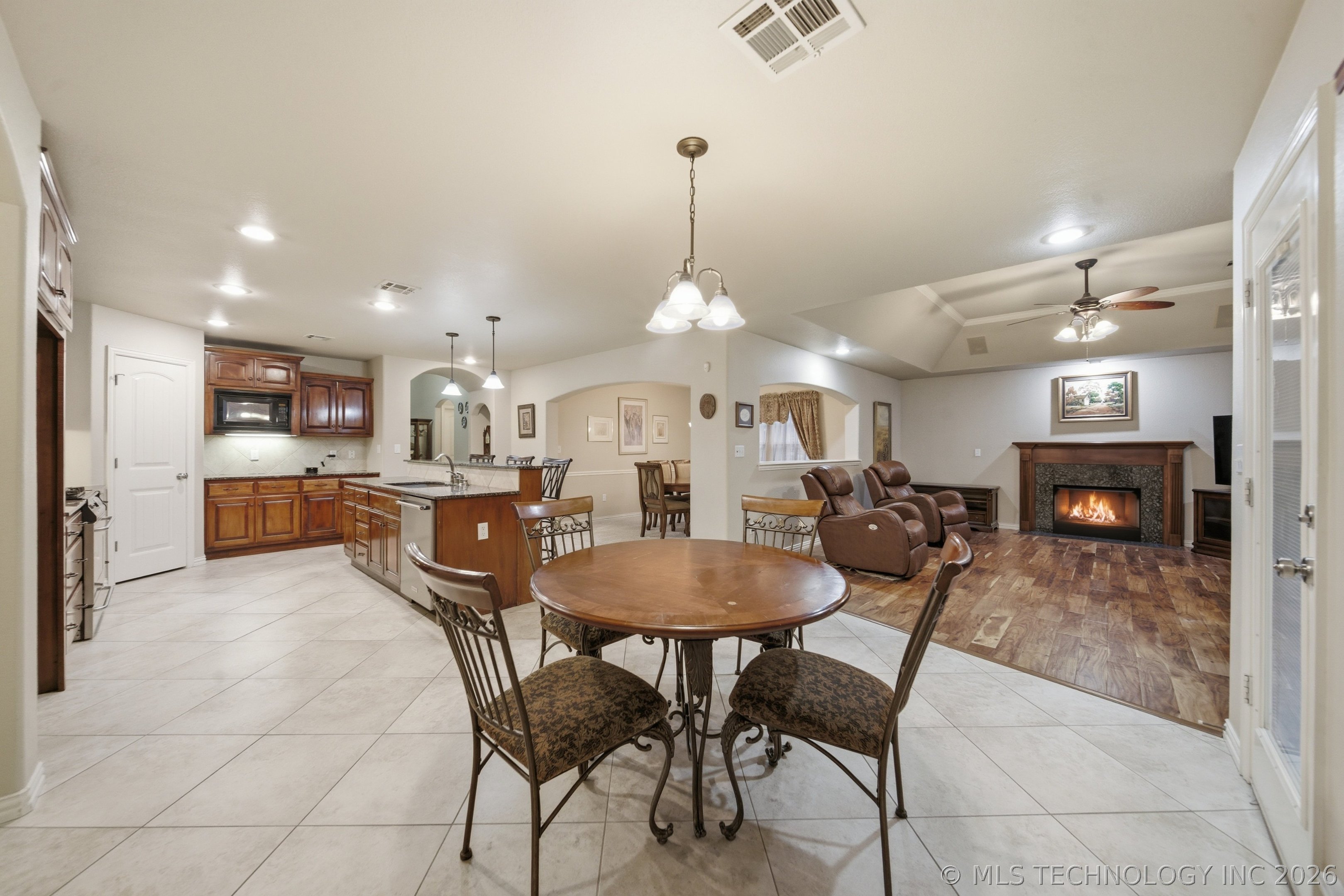 2623 S 15th Place Broken Arrow OK 74012