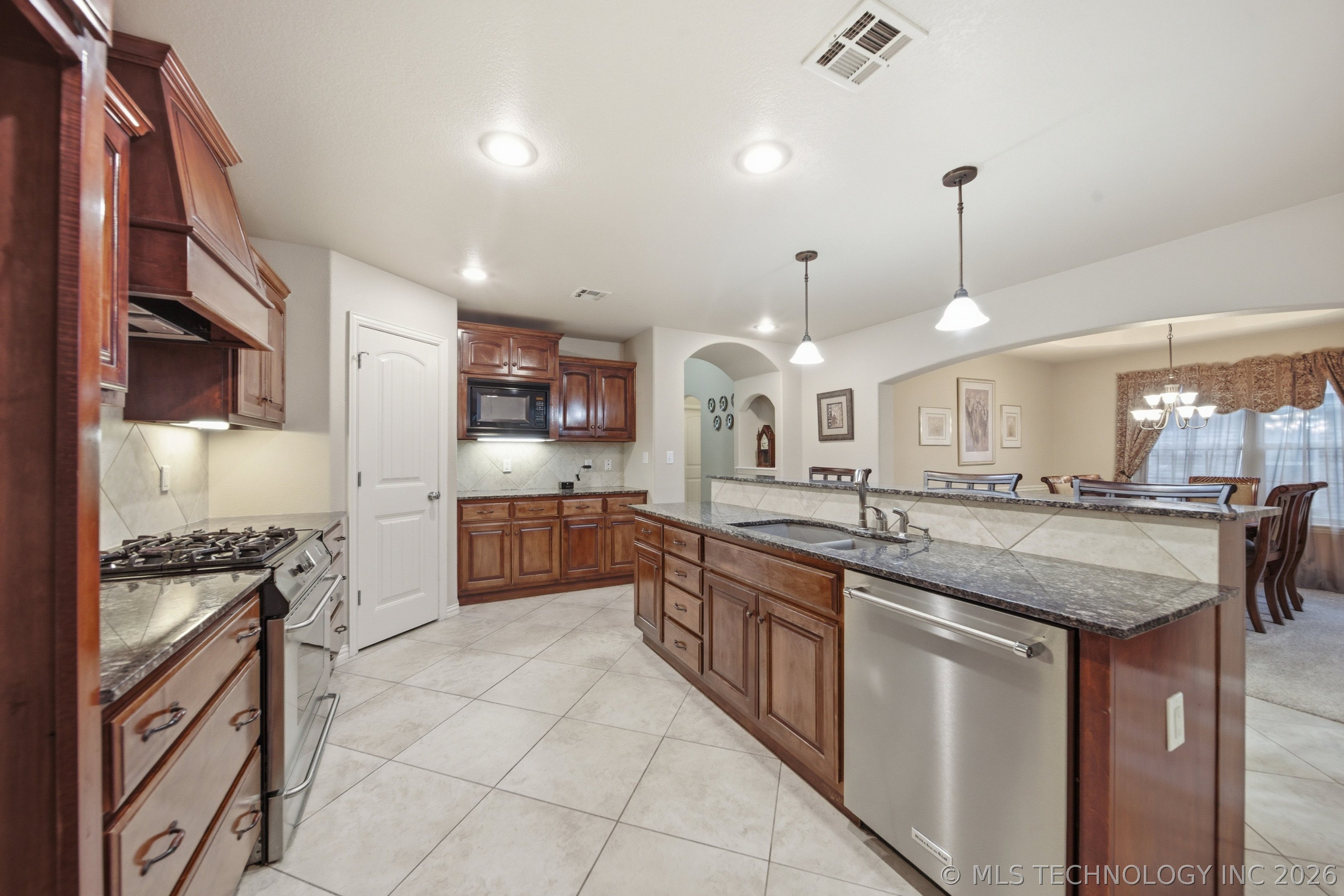 2623 S 15th Place Broken Arrow OK 74012