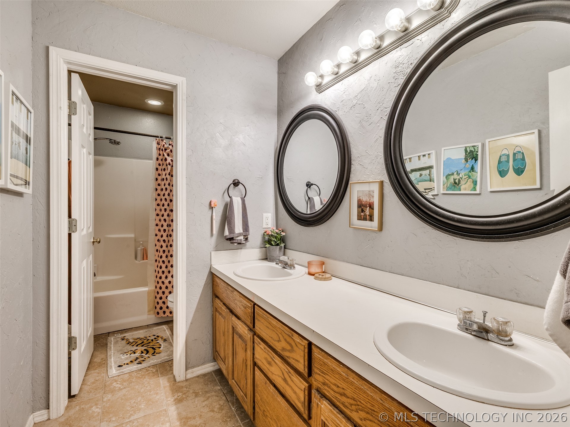 11702 S Gum Avenue Jenks OK 74037