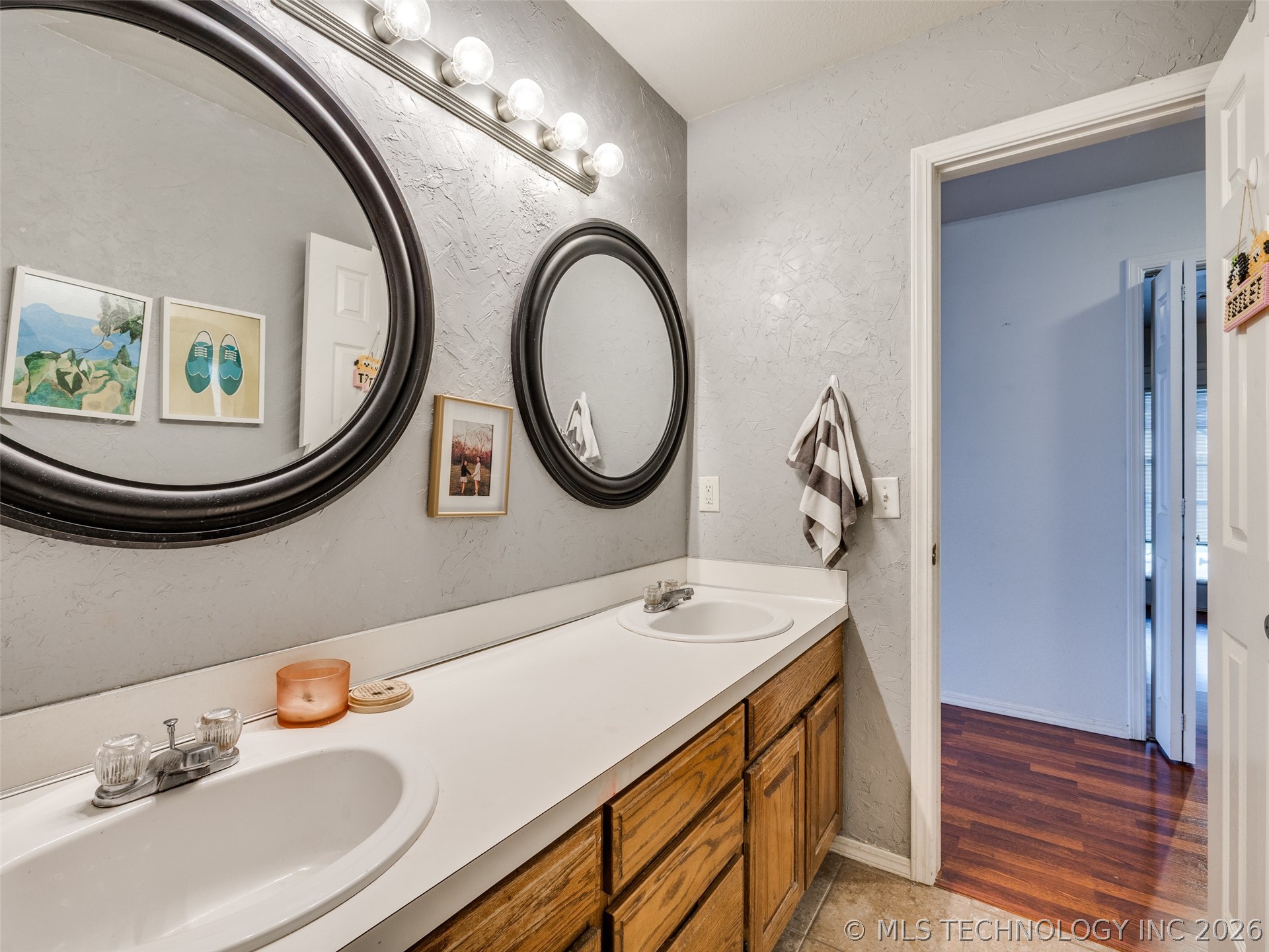11702 S Gum Avenue Jenks OK 74037