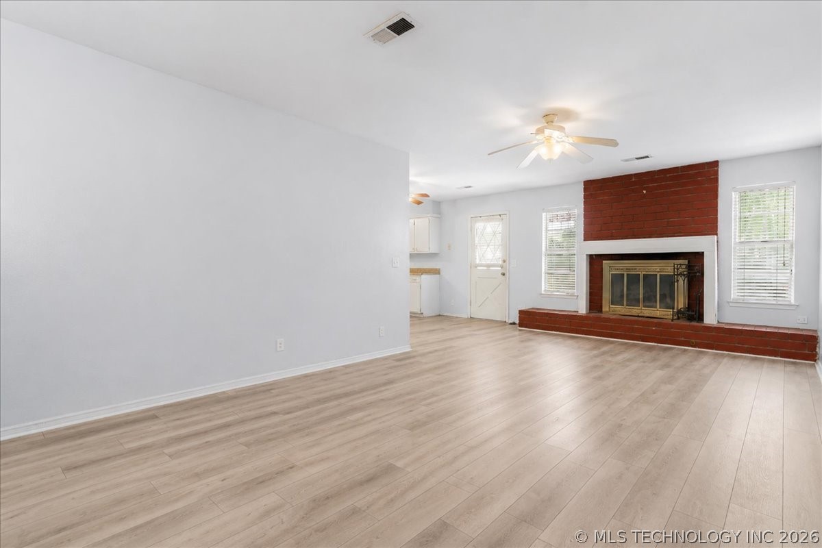 1900 W Gary Street Broken Arrow OK 74012