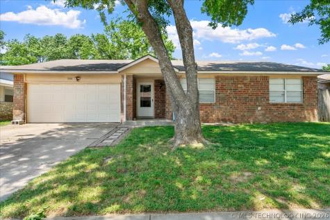 1900 W Gary Street Broken Arrow OK 74012