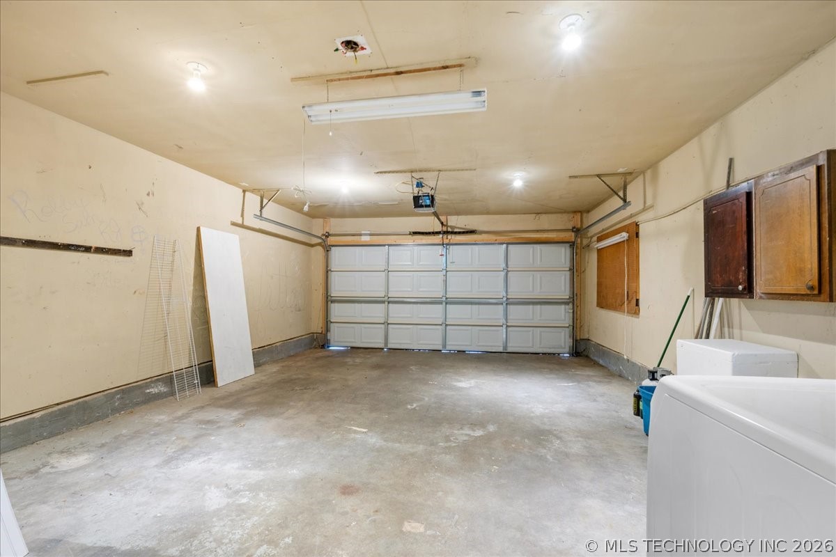 1900 W Gary Street Broken Arrow OK 74012