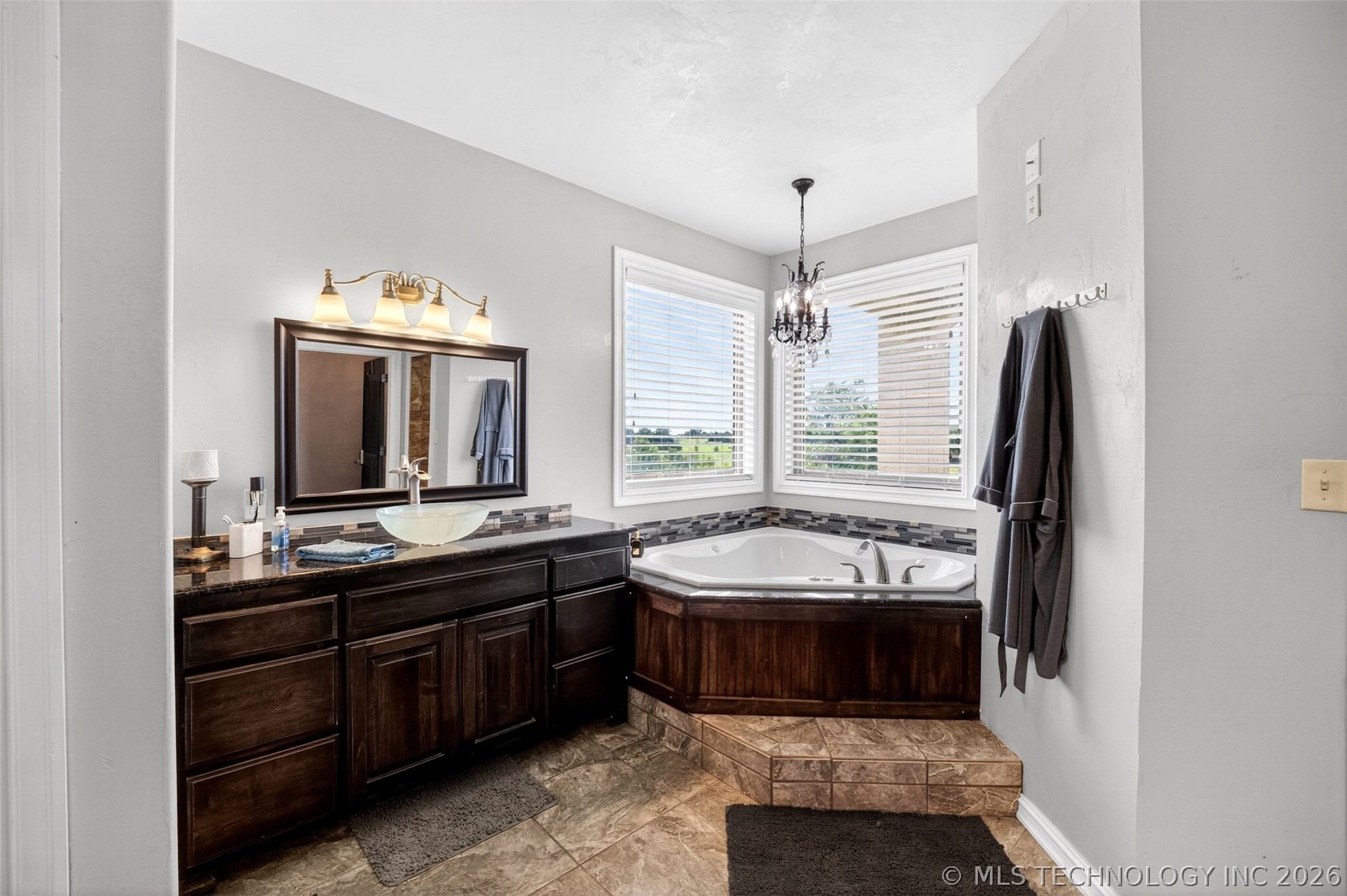 10980 S 590 Road Miami OK 74354