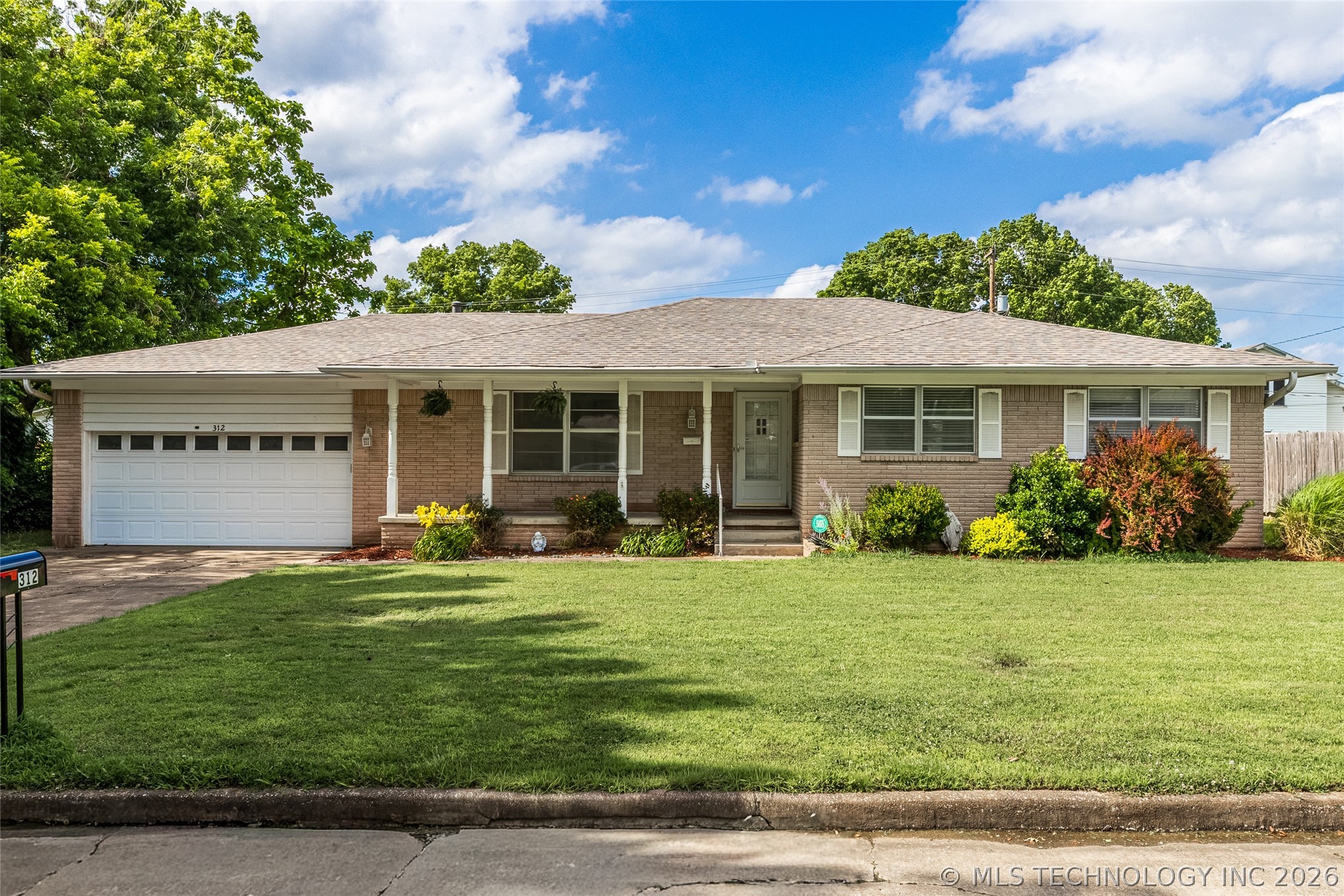 312 E 16th Street Claremore OK 74017
