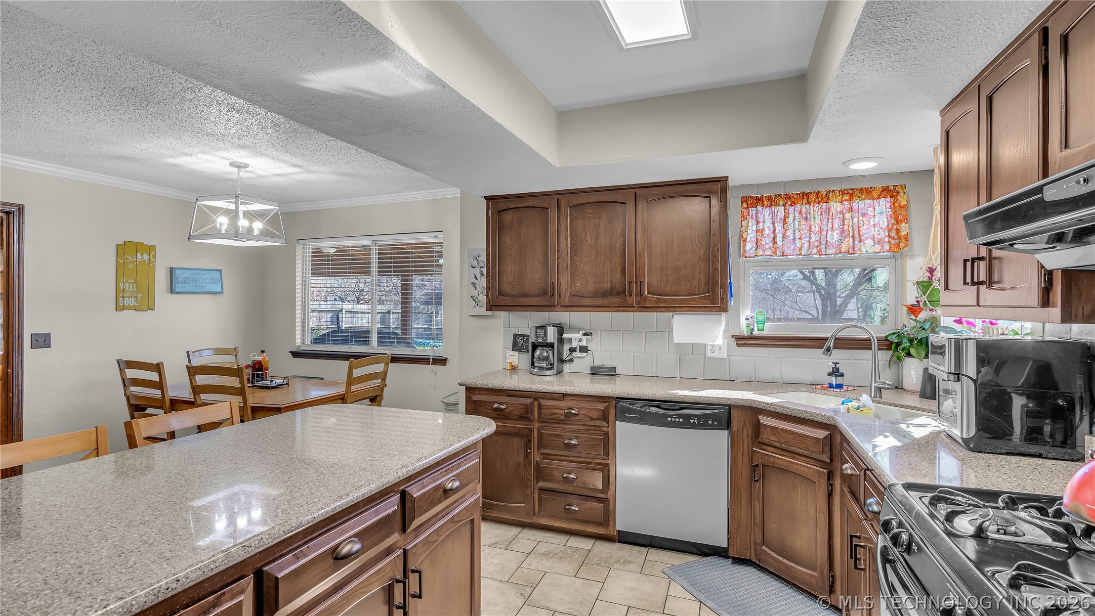 7005 S Birch Avenue Broken Arrow OK 74011