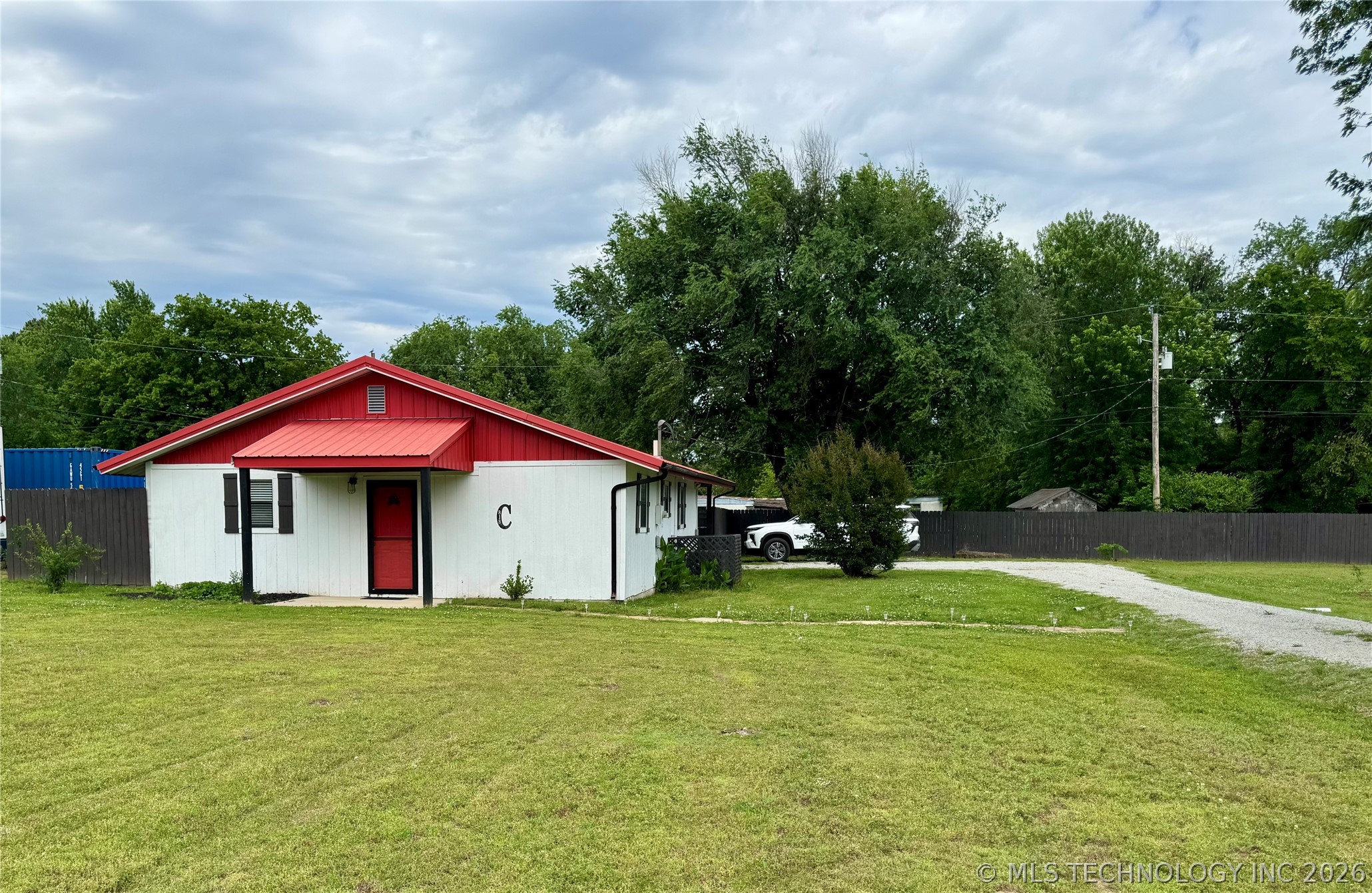 818 N 7th Okemah OK 74859