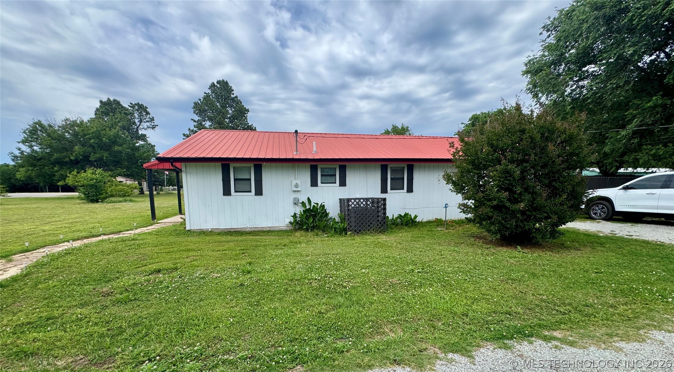 818 N 7th Okemah OK 74859