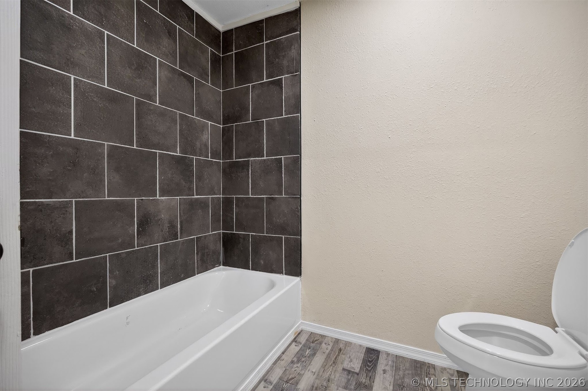 5595 S 4405 Road Locust Grove OK 74352