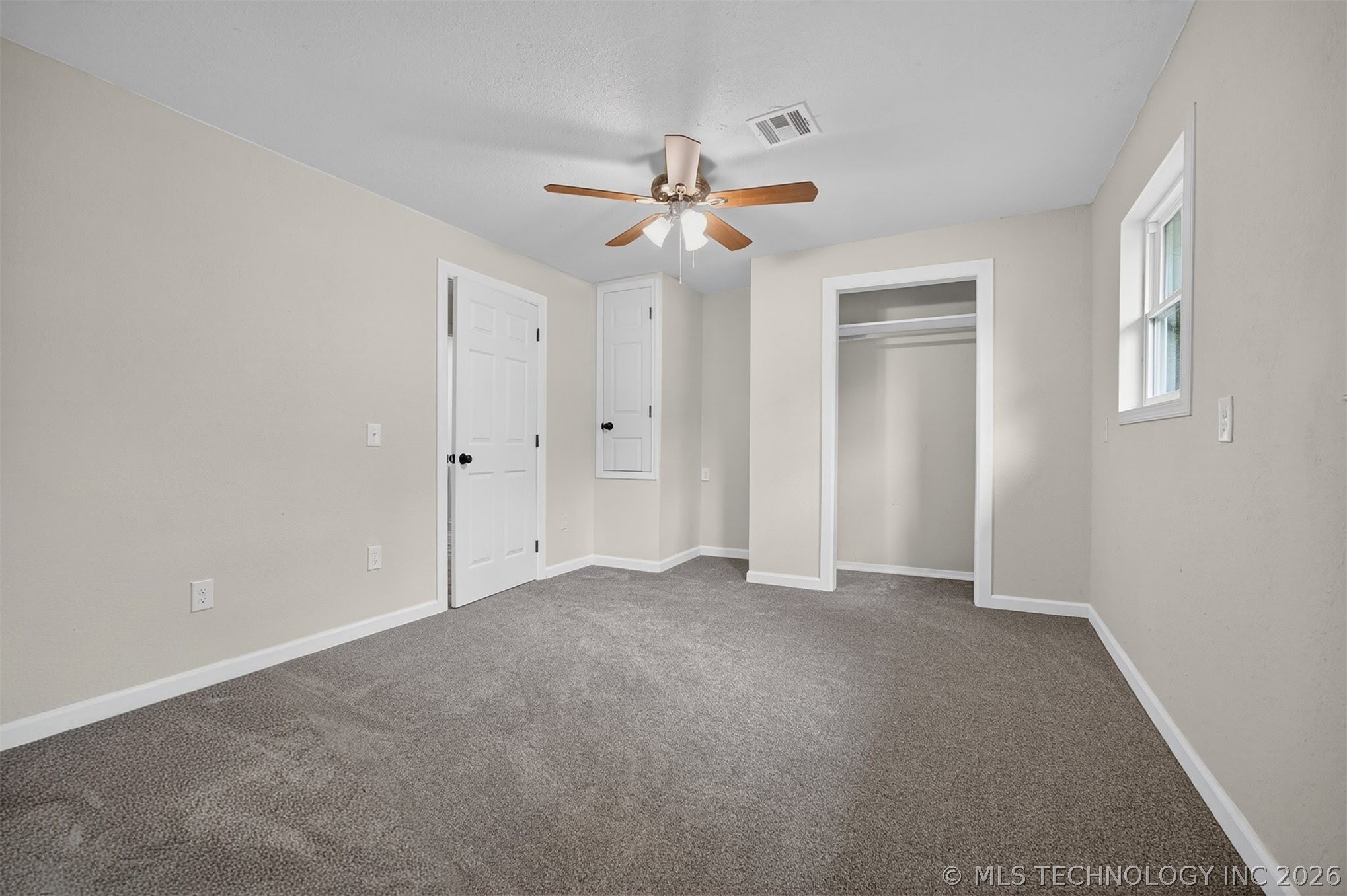 5595 S 4405 Road Locust Grove OK 74352
