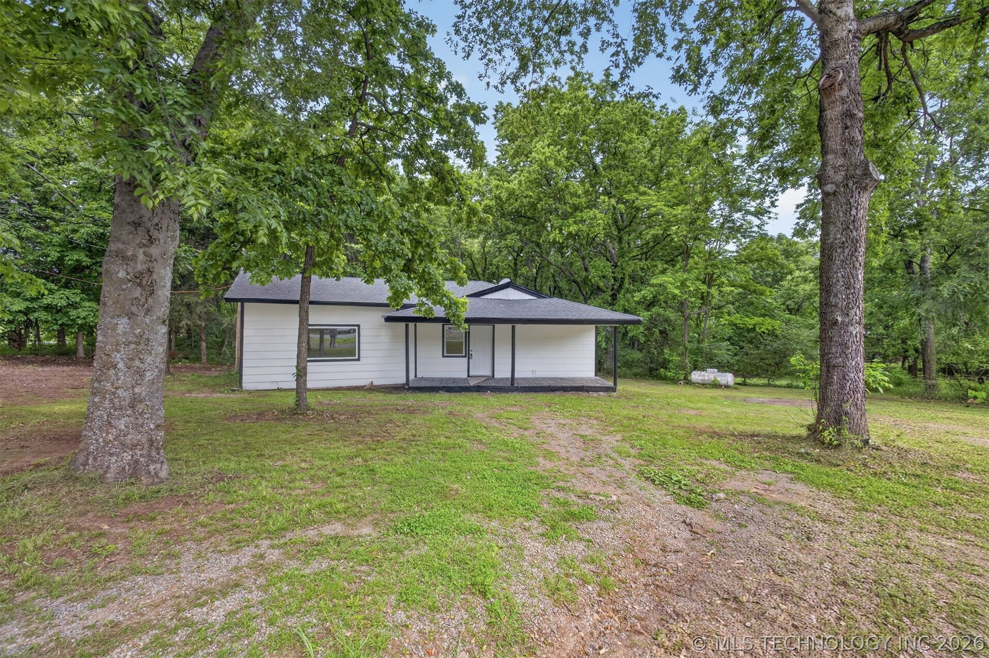 5595 S 4405 Road Locust Grove OK 74352