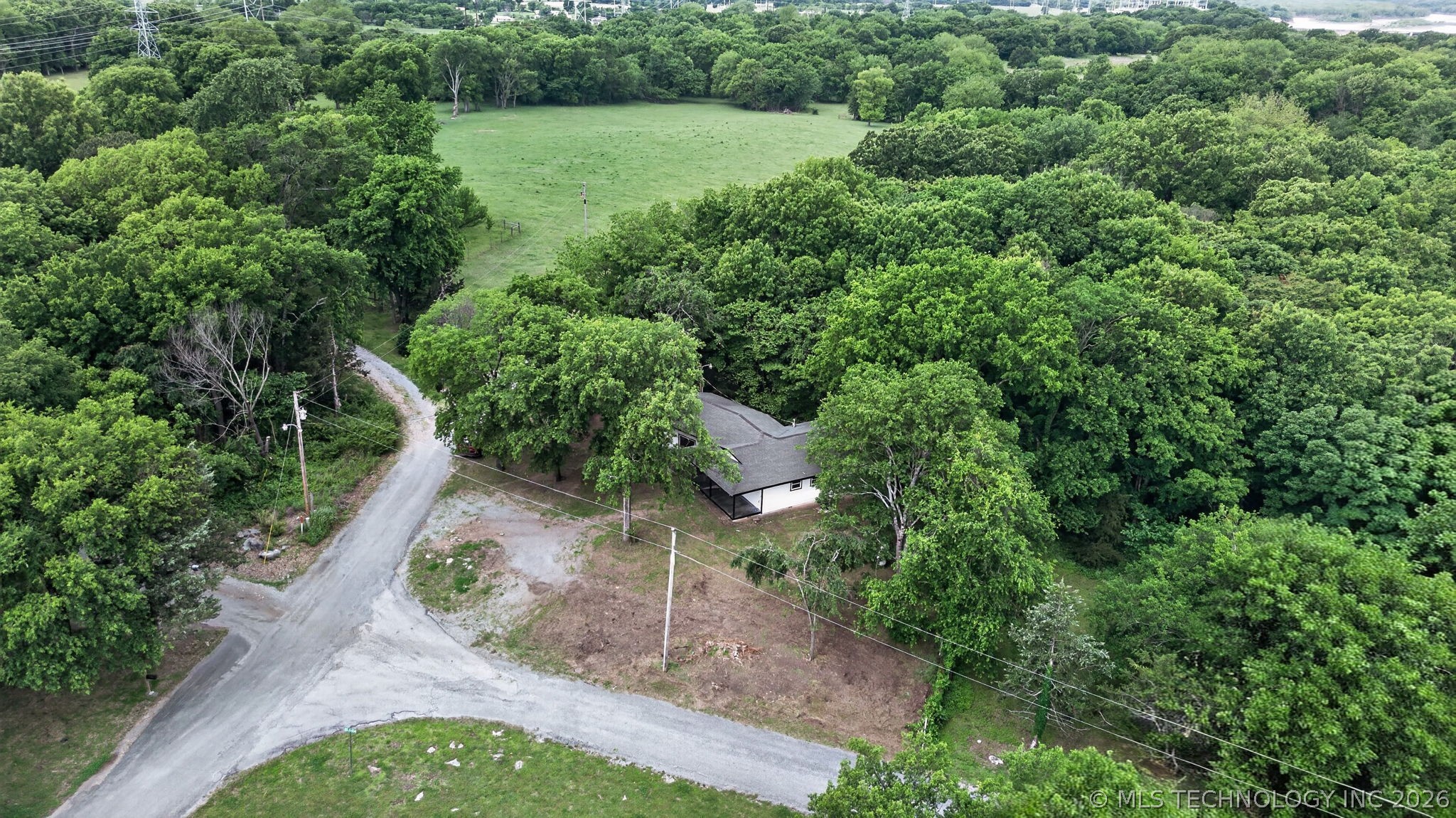 5595 S 4405 Road Locust Grove OK 74352