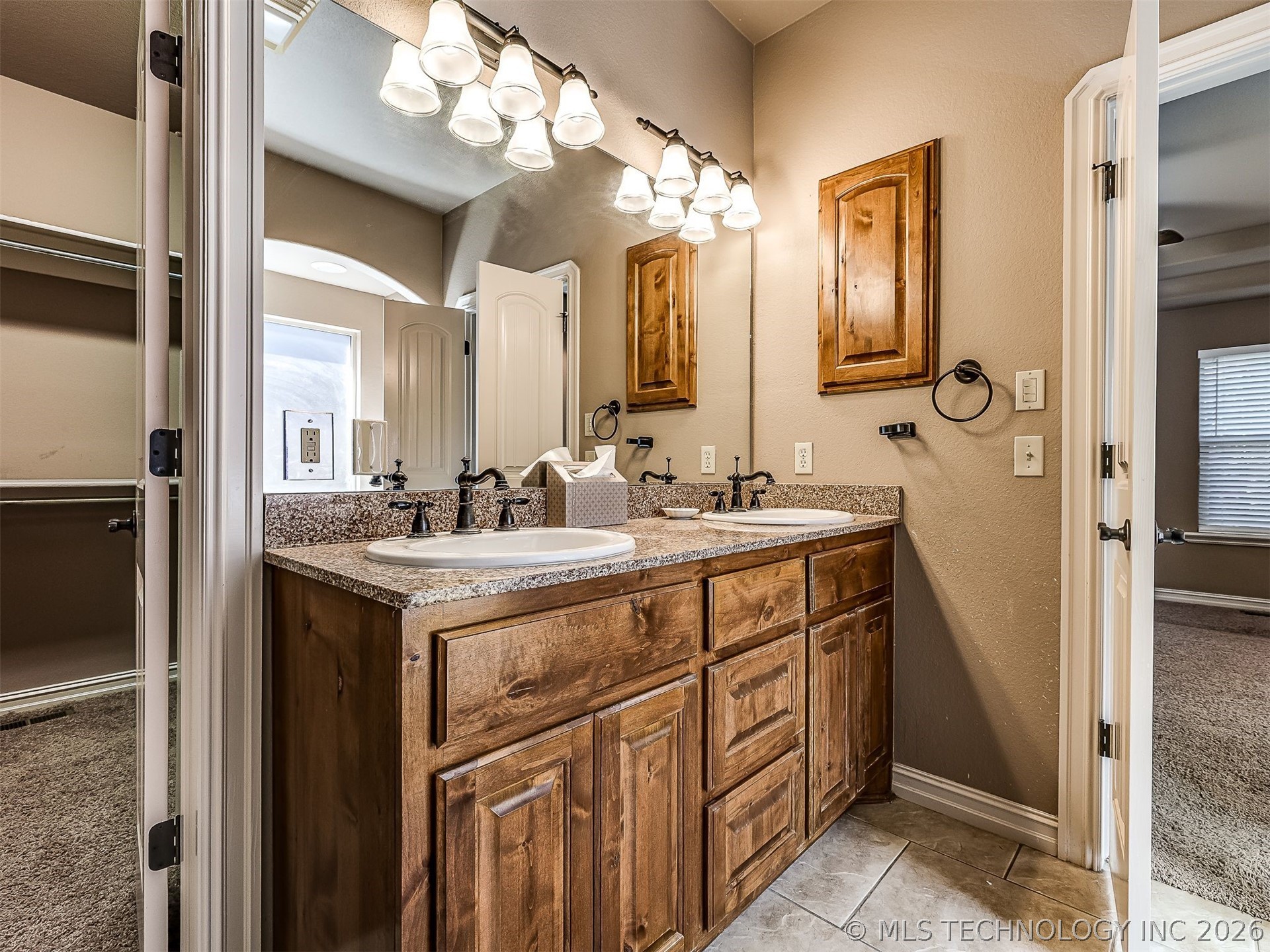 1204 W Fargo Lane Broken Arrow OK 74012
