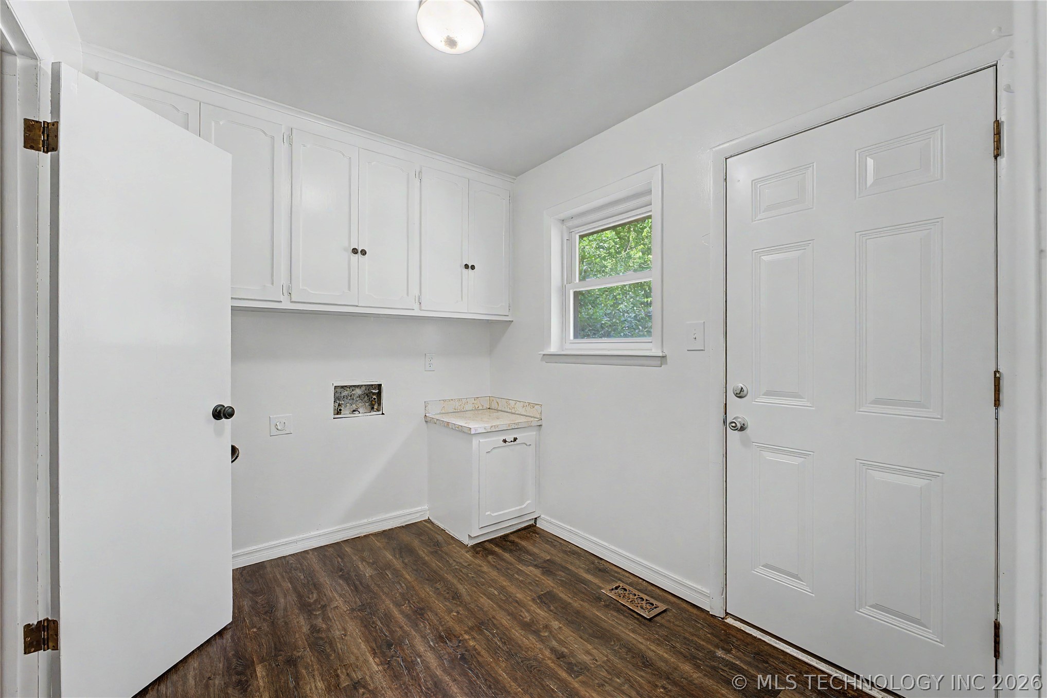 5235 S 69th Eastavenue Tulsa OK 74145