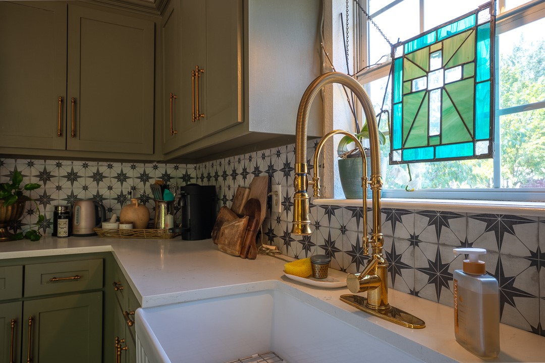 608 W Coleman Colbert OK 74733