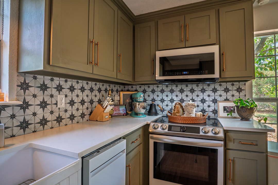 608 W Coleman Colbert OK 74733