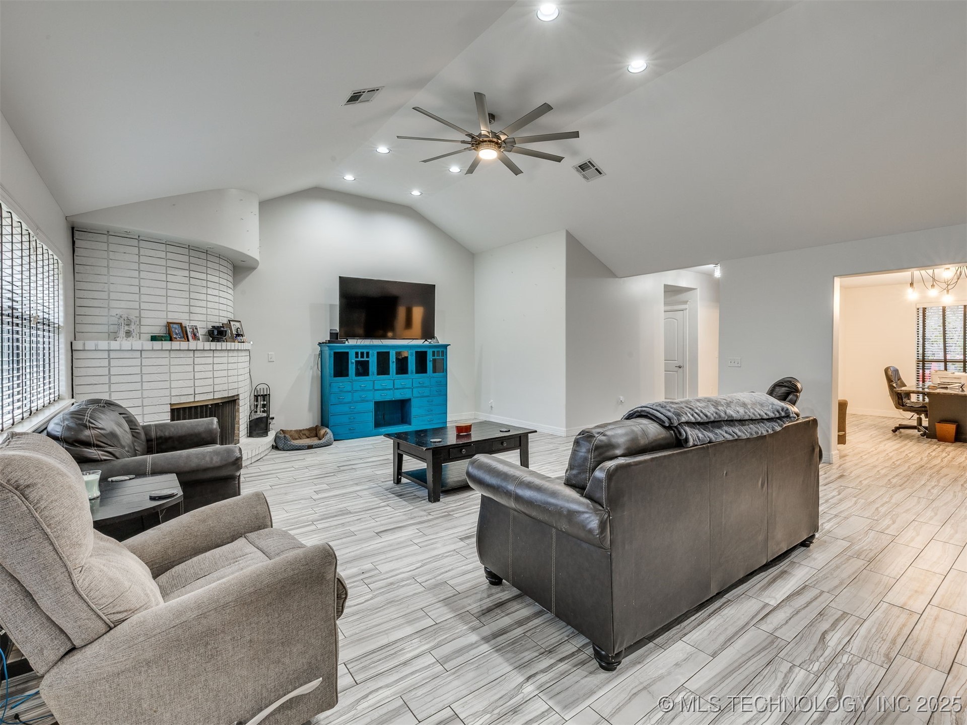 517 Meadowood Drive Broken Arrow OK 74011