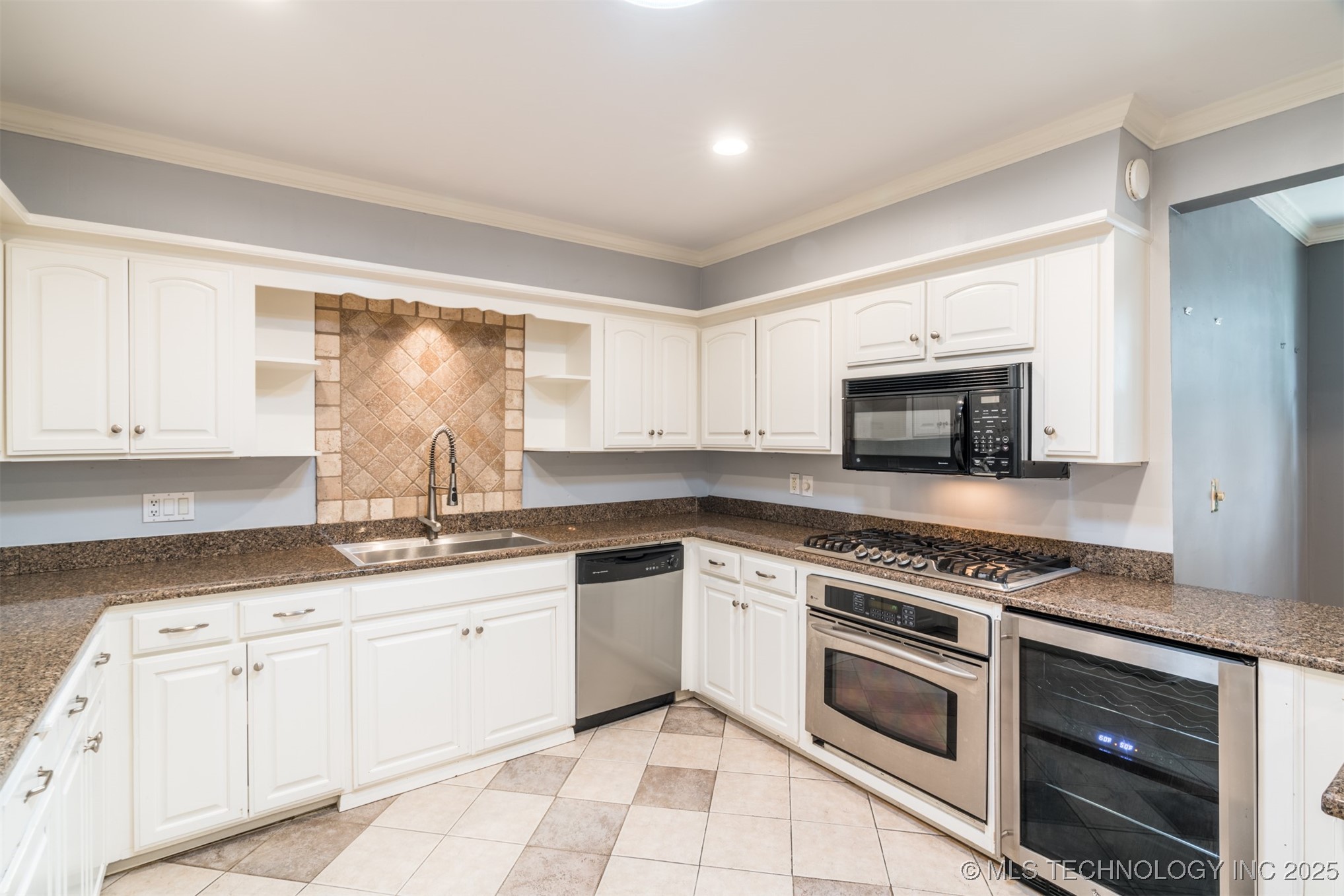 333 E 29th Place Tulsa OK 74114