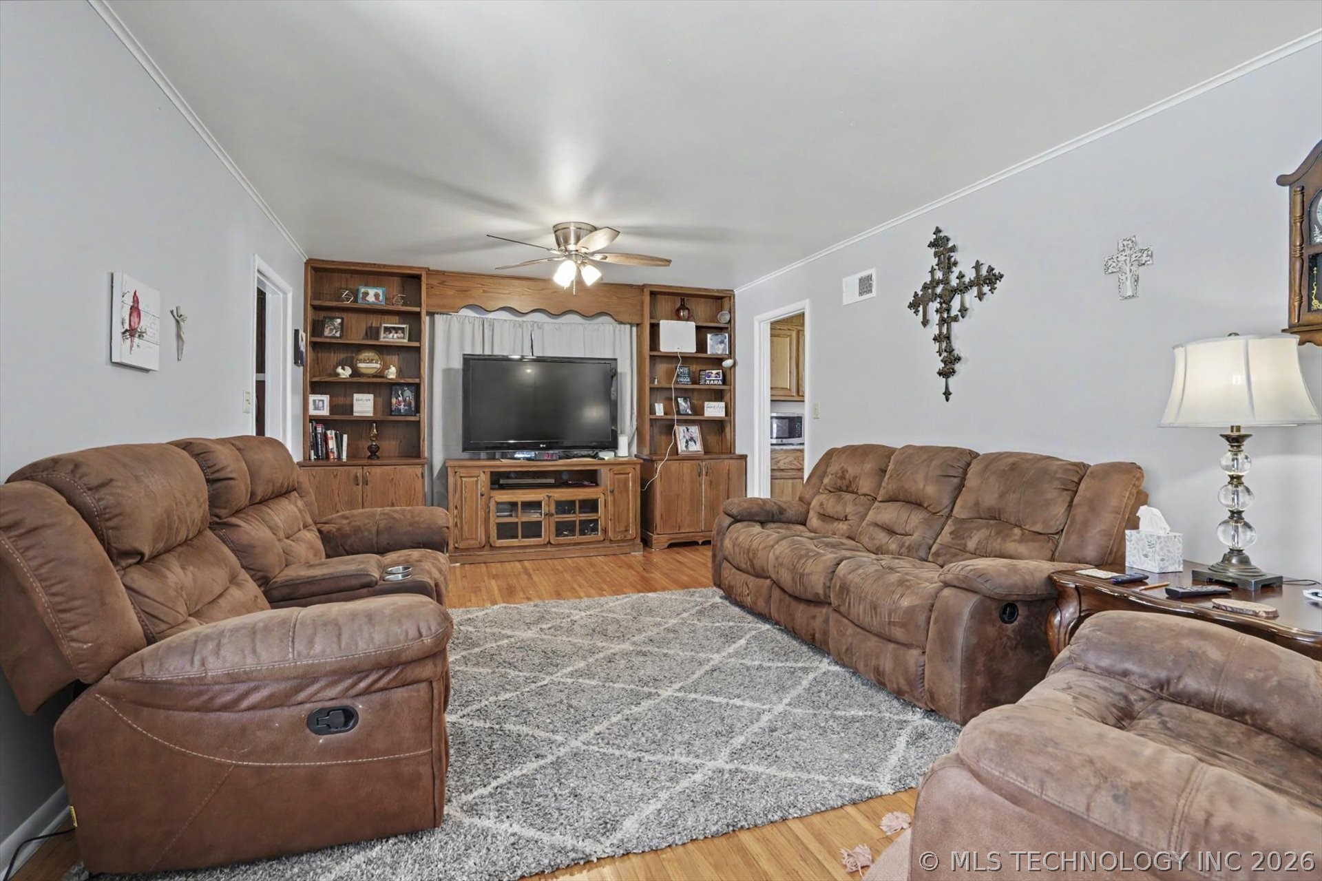 1643 E 55th Place Tulsa OK 74105