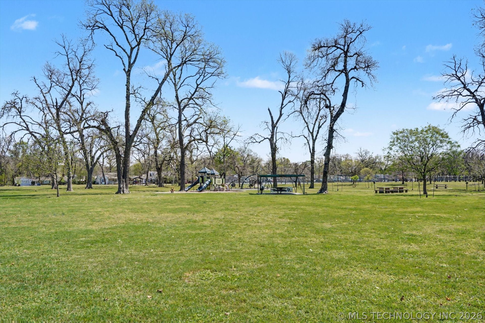 1643 E 55th Place Tulsa OK 74105