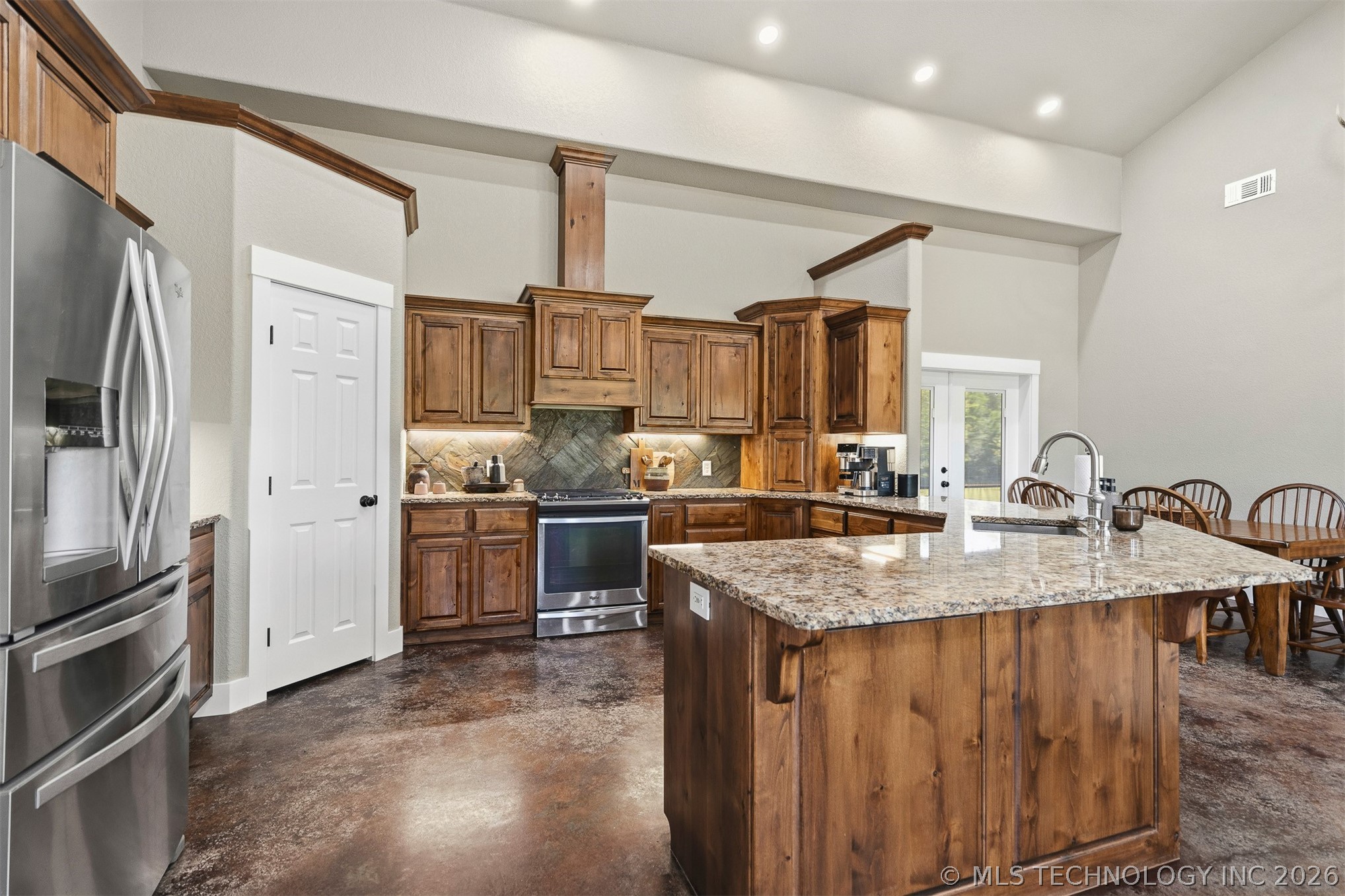 315 Lobo Lone Grove OK 73443