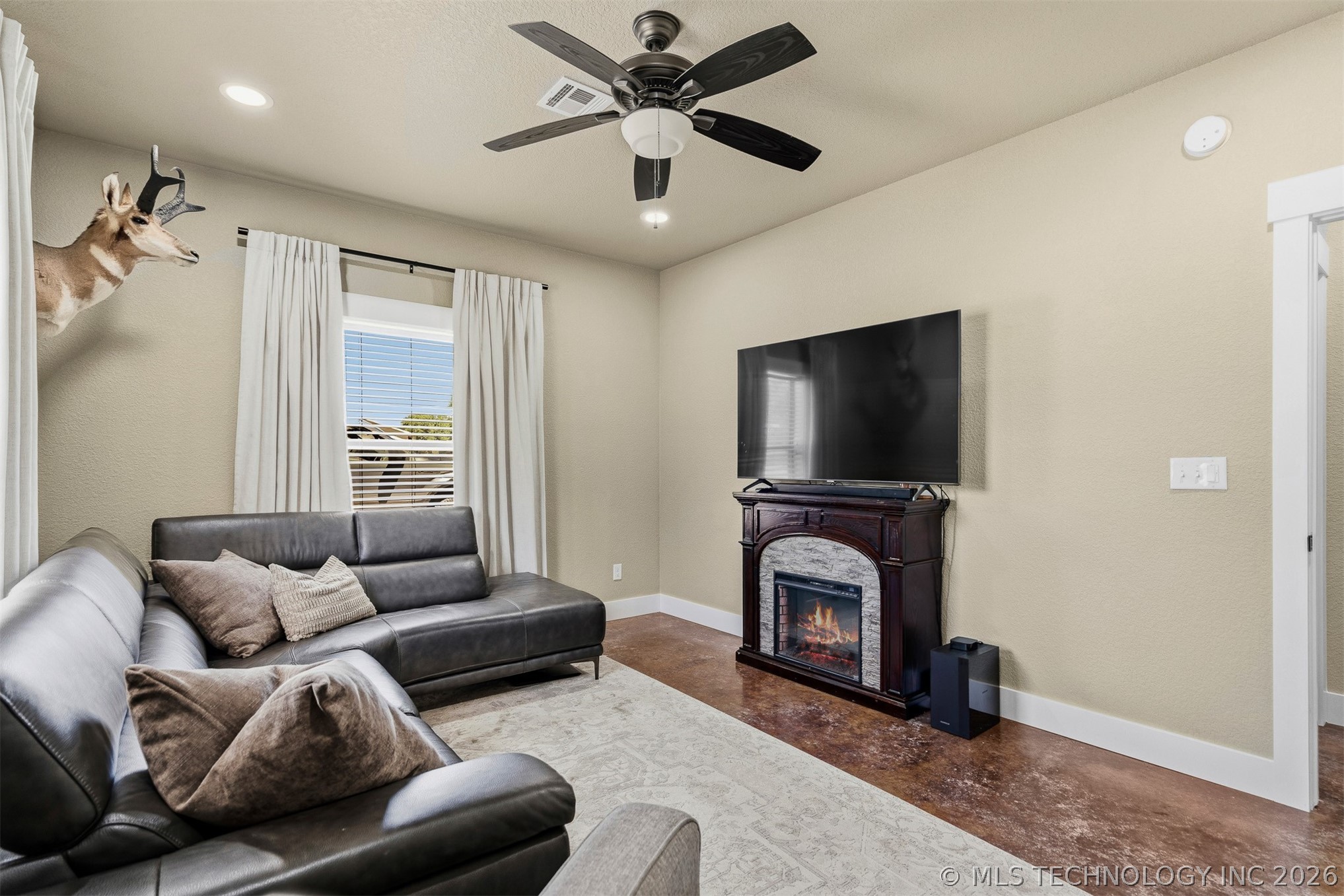 315 Lobo Lone Grove OK 73443